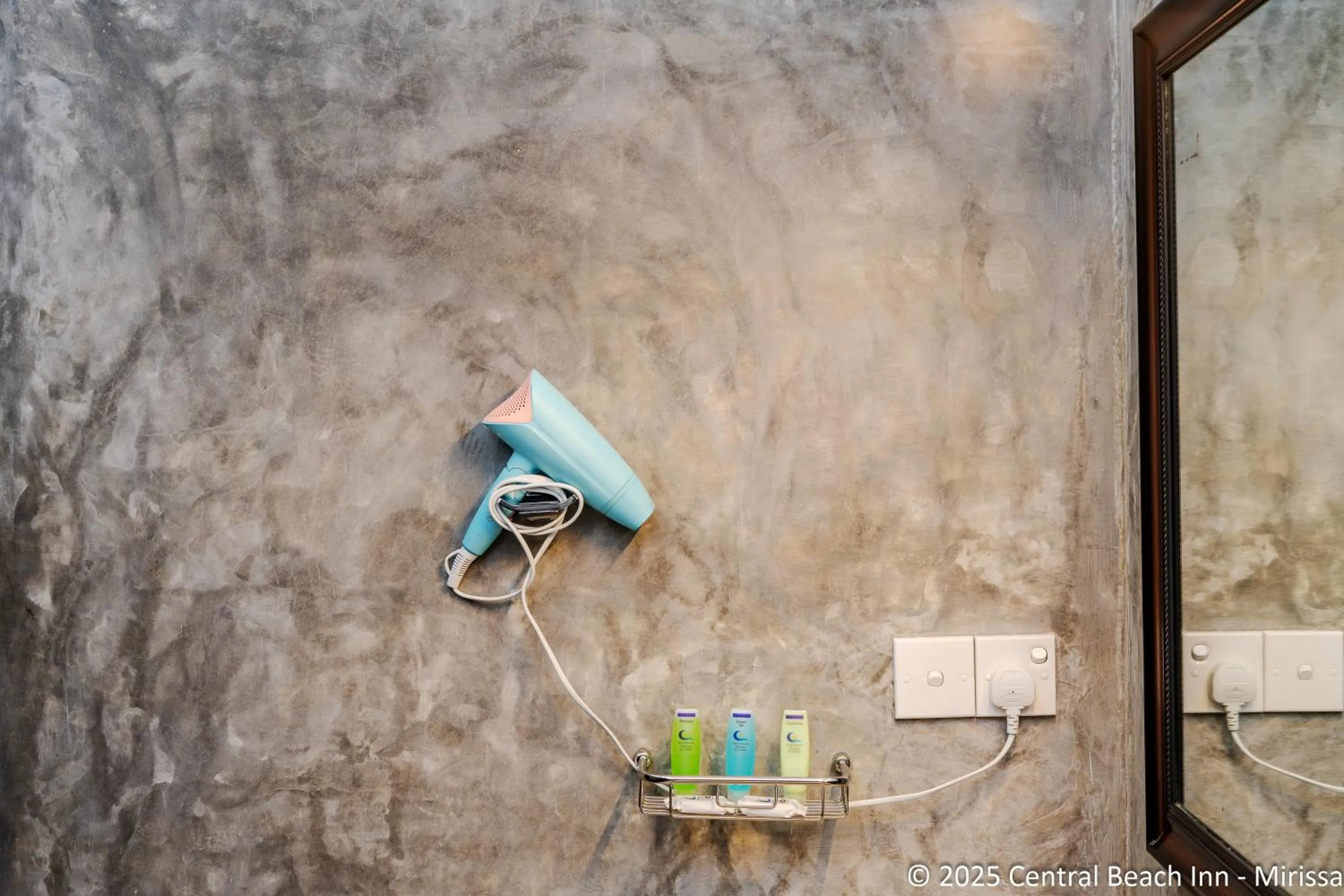 Bathroom in Central Beach Inn