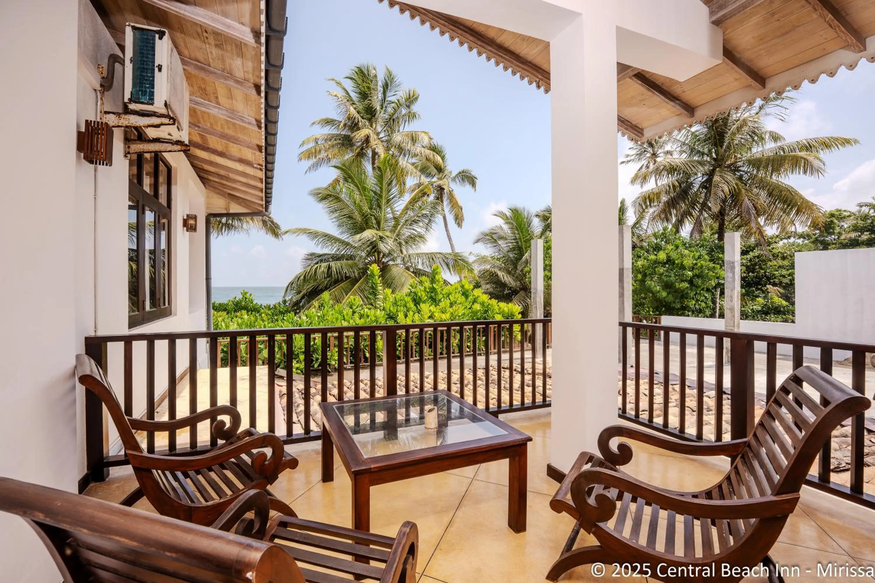 Sea view in Central Beach Inn