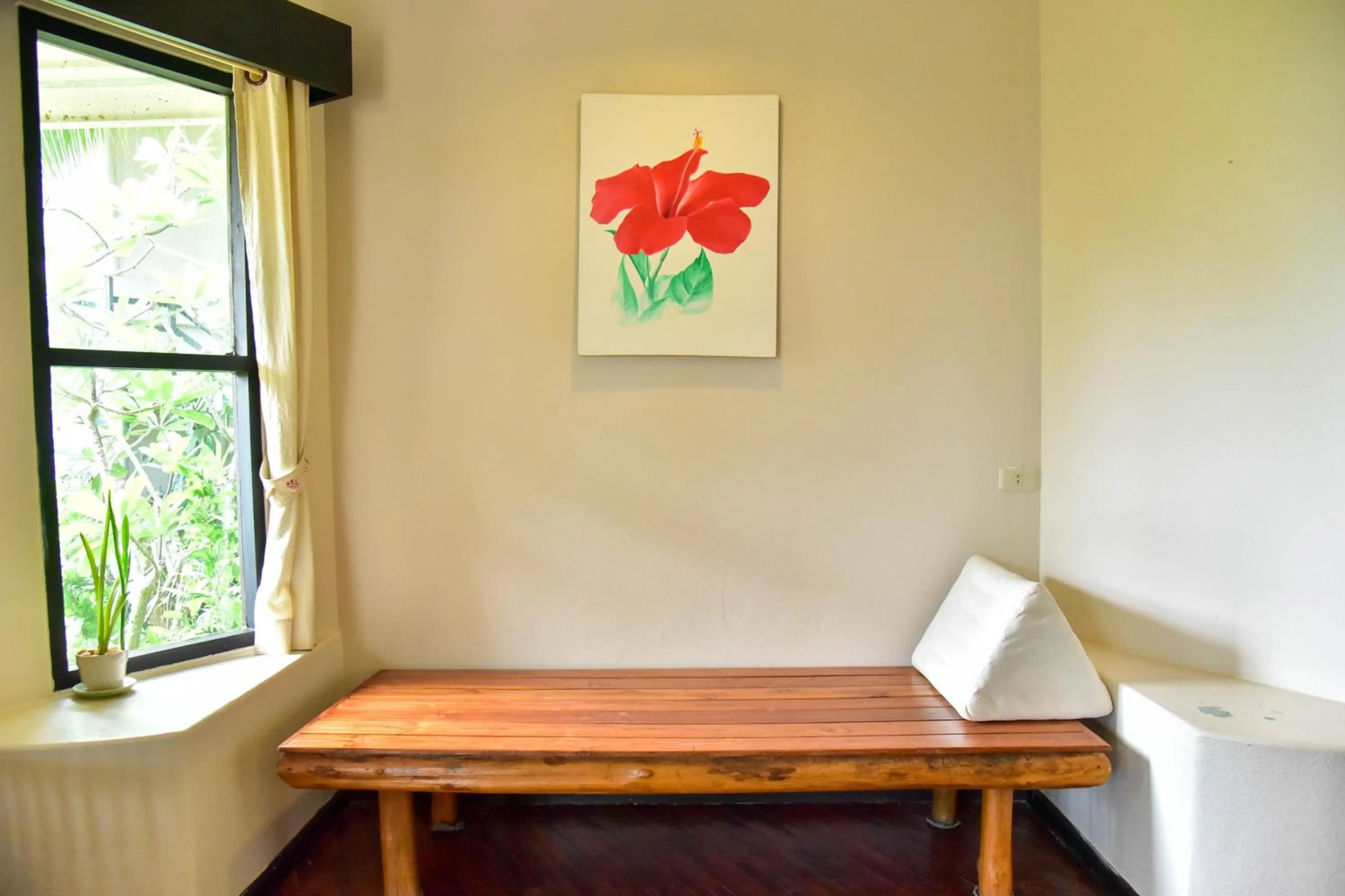 Seating area in Tanaosri Resort Pranburi