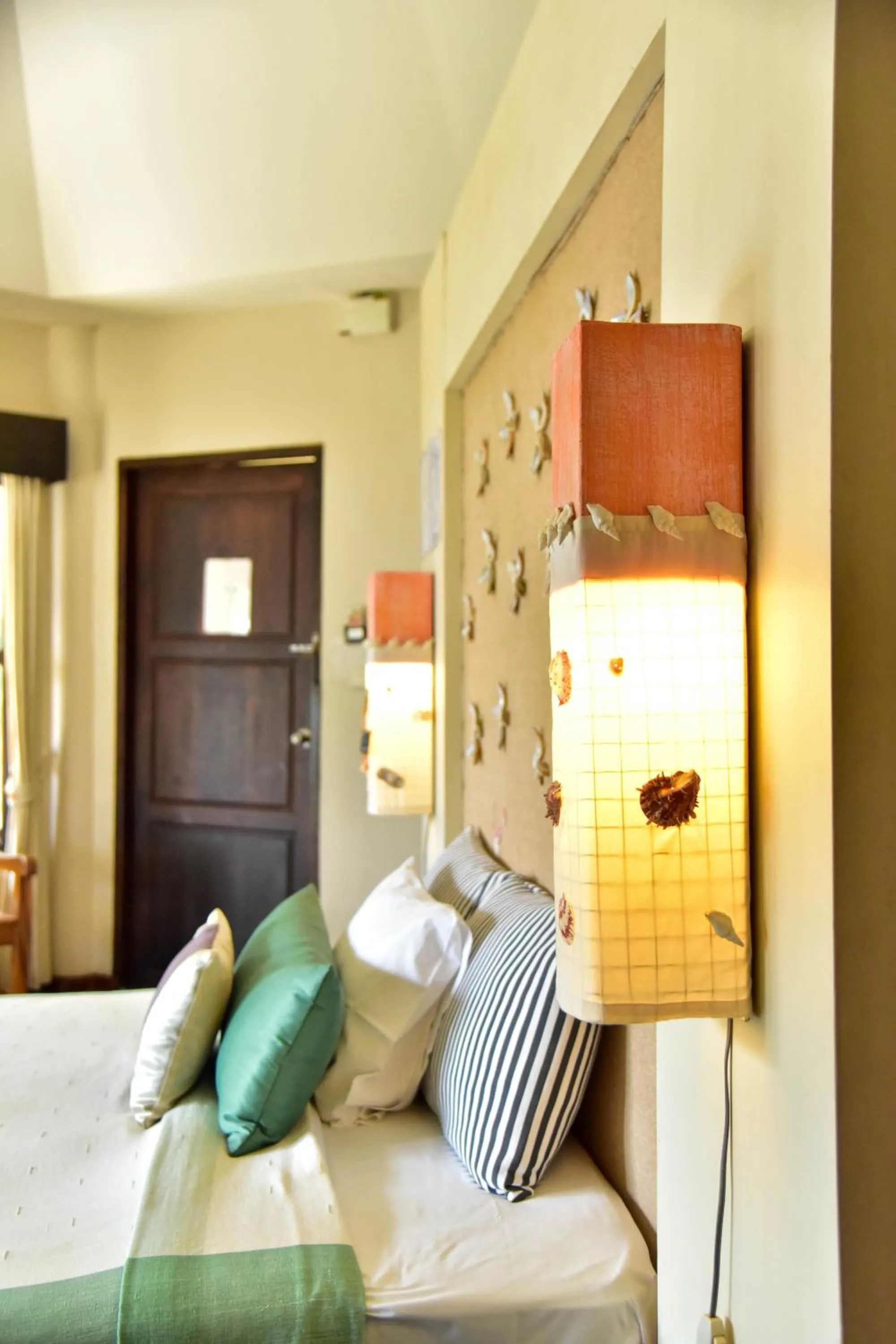 Property building, Bed in Tanaosri Resort Pranburi