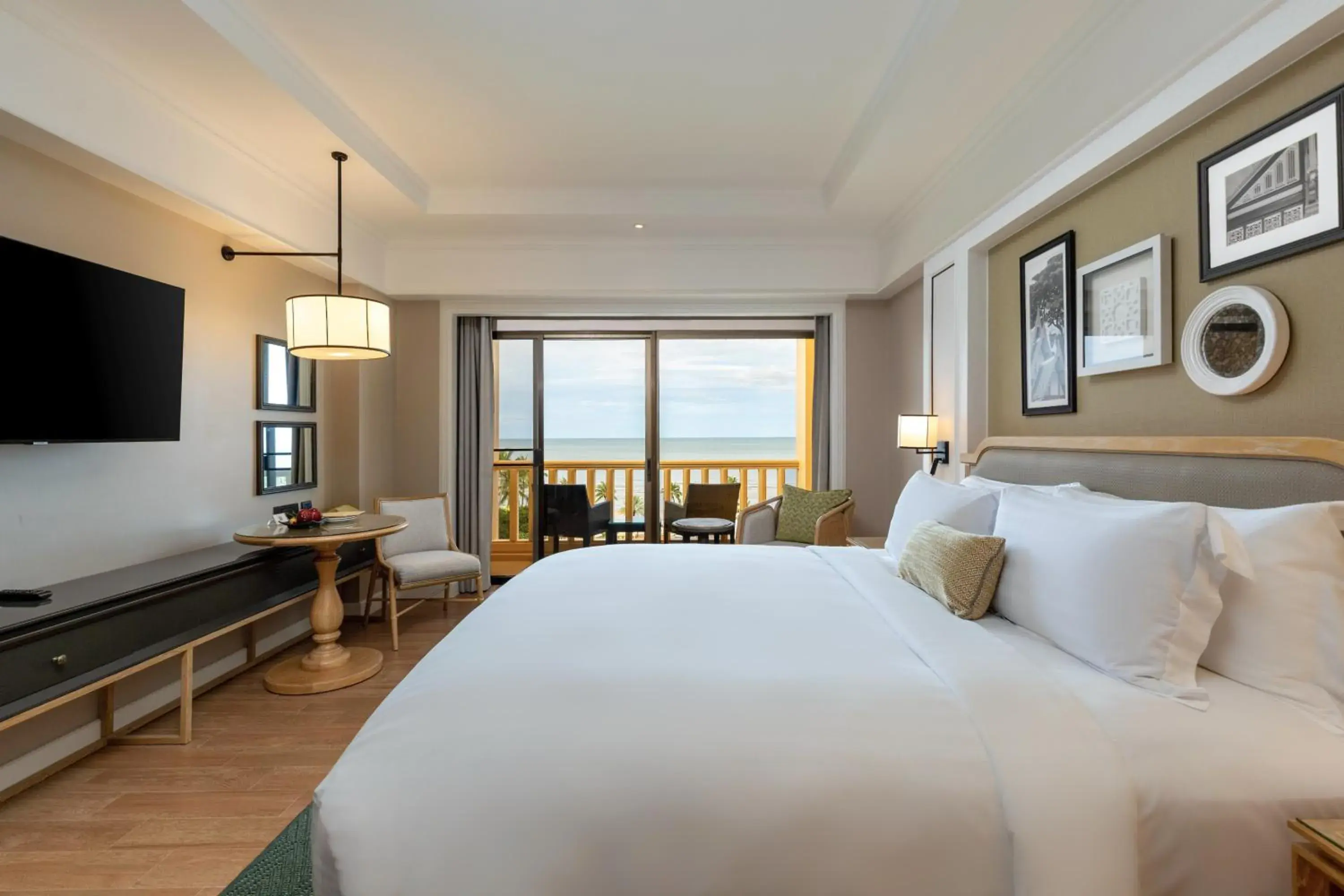 View (from property/room), Bed in Dusit Thani Hua Hin View (from property/room), Bed in Dusit Thani Hua Hin