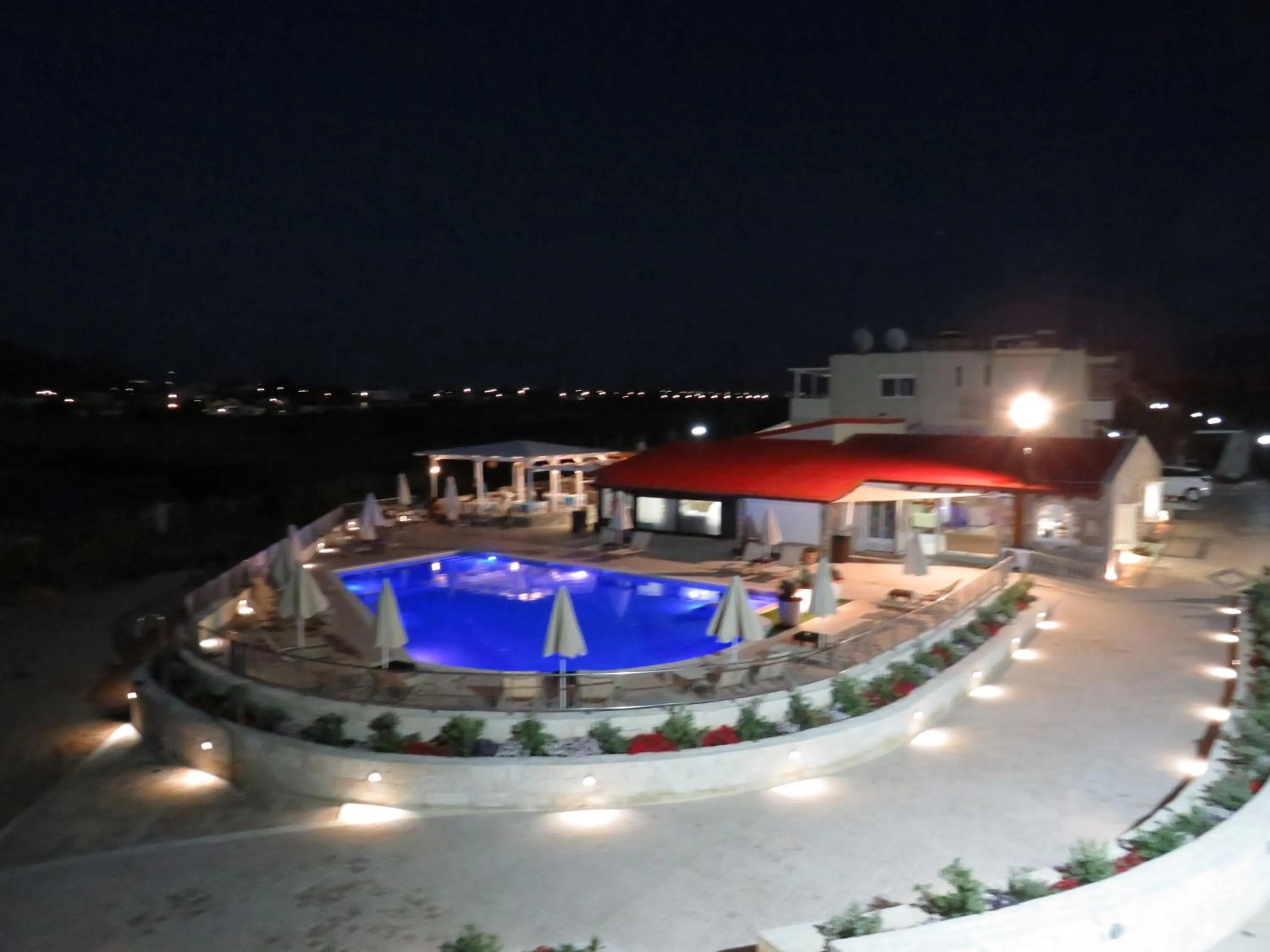 Property building in Blue Beach Villas Apartments