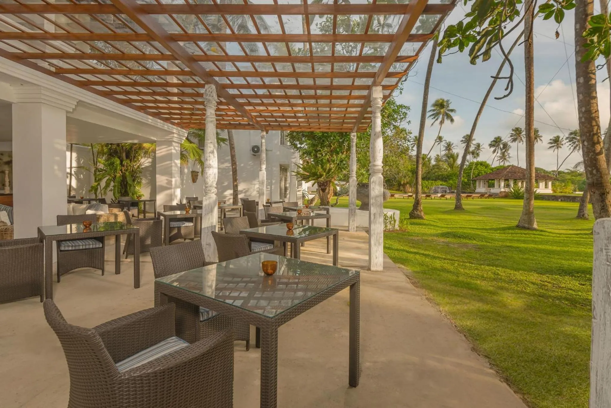 Restaurant/places to eat in The Villa Bentota by KK Collection