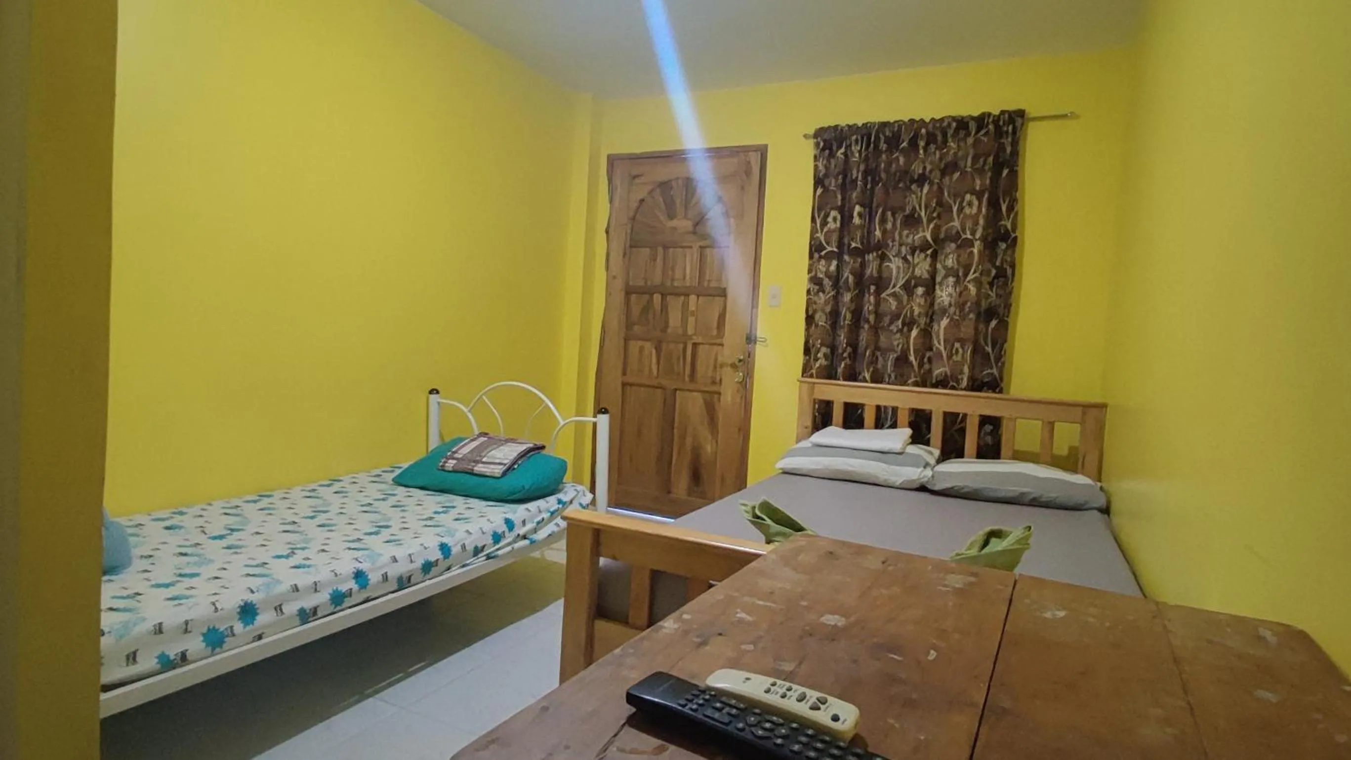 Bed in R & R (Rest & Relax) Guesthouse