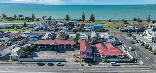 Bird's eye view in Albatross Motel