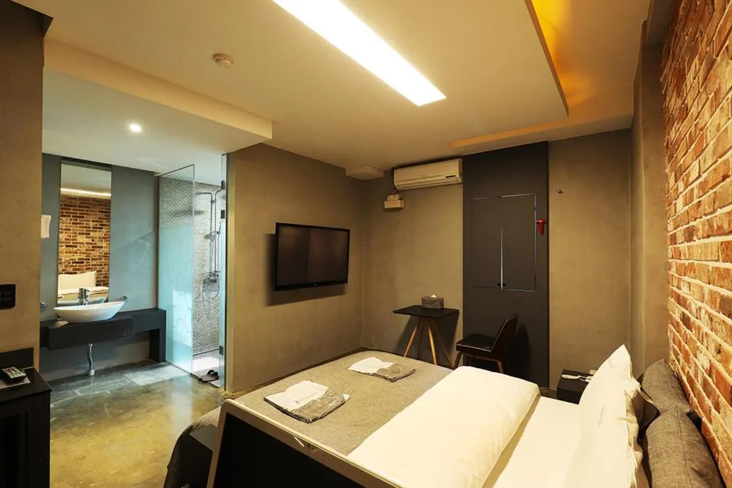 Bed in boutique hotel k Dongdaemun