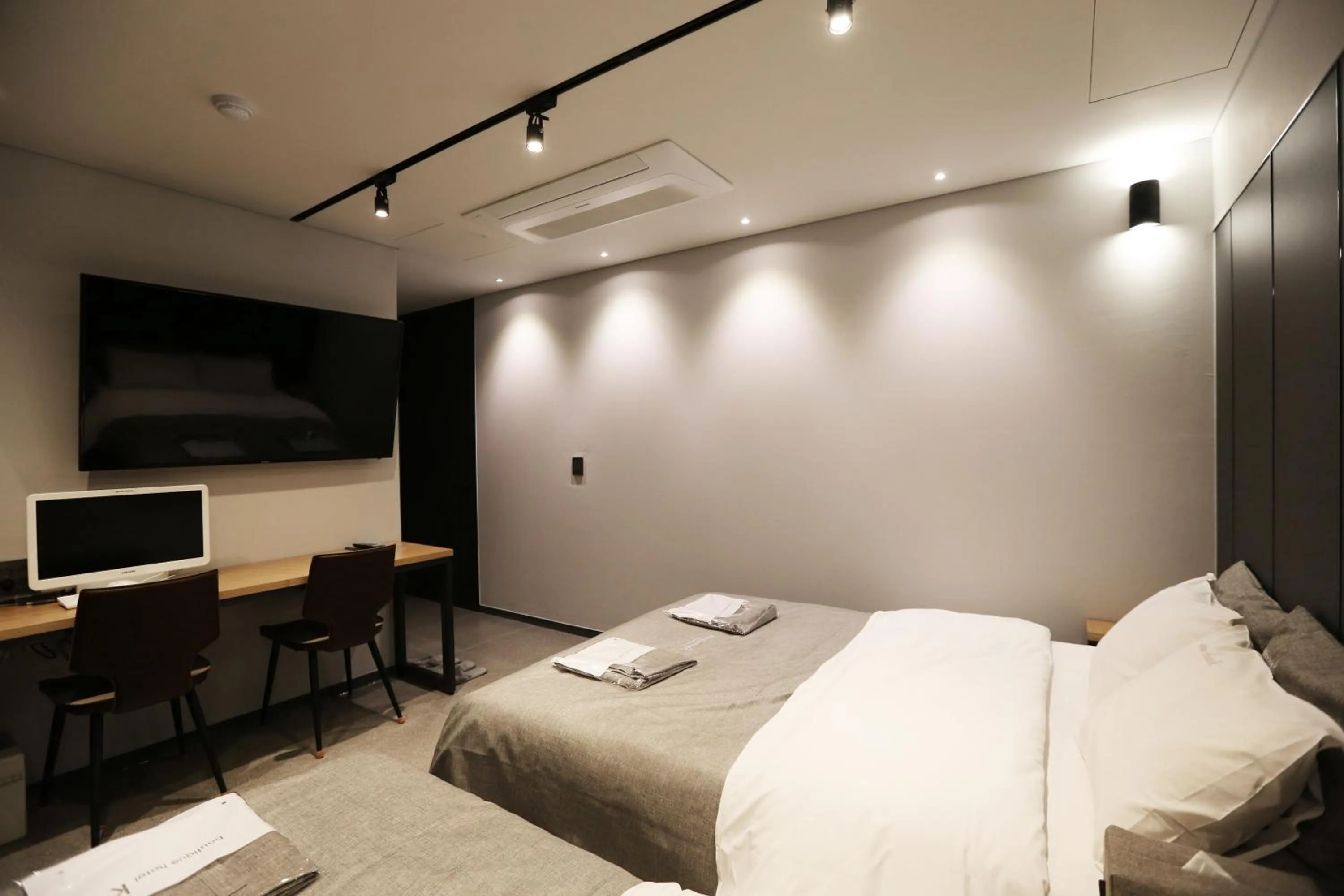 Bed in boutique hotel k Dongdaemun