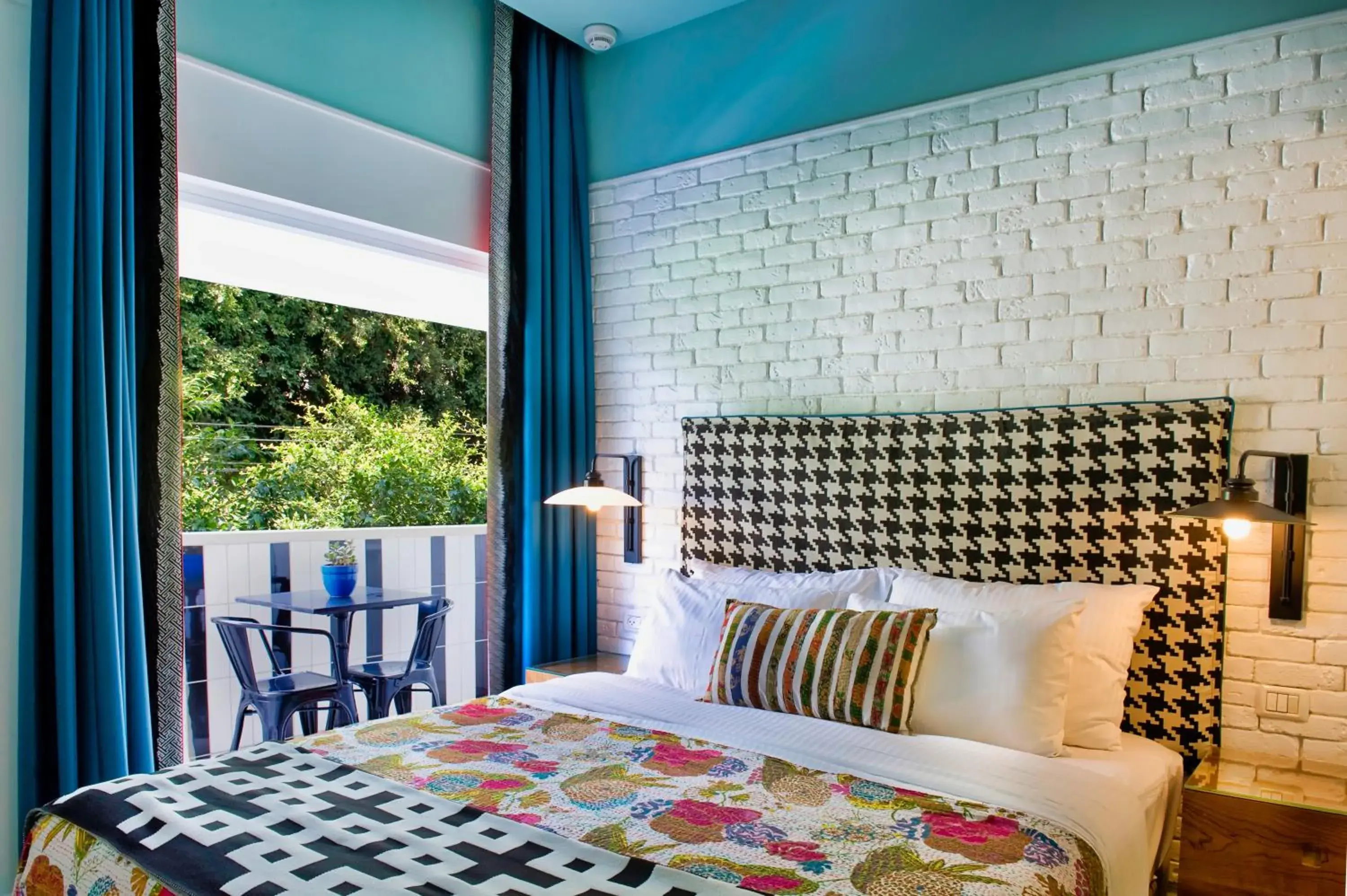 Bed in Center Chic Hotel - an Atlas Boutique Hotel Bed in Center Chic Hotel - an Atlas Boutique Hotel