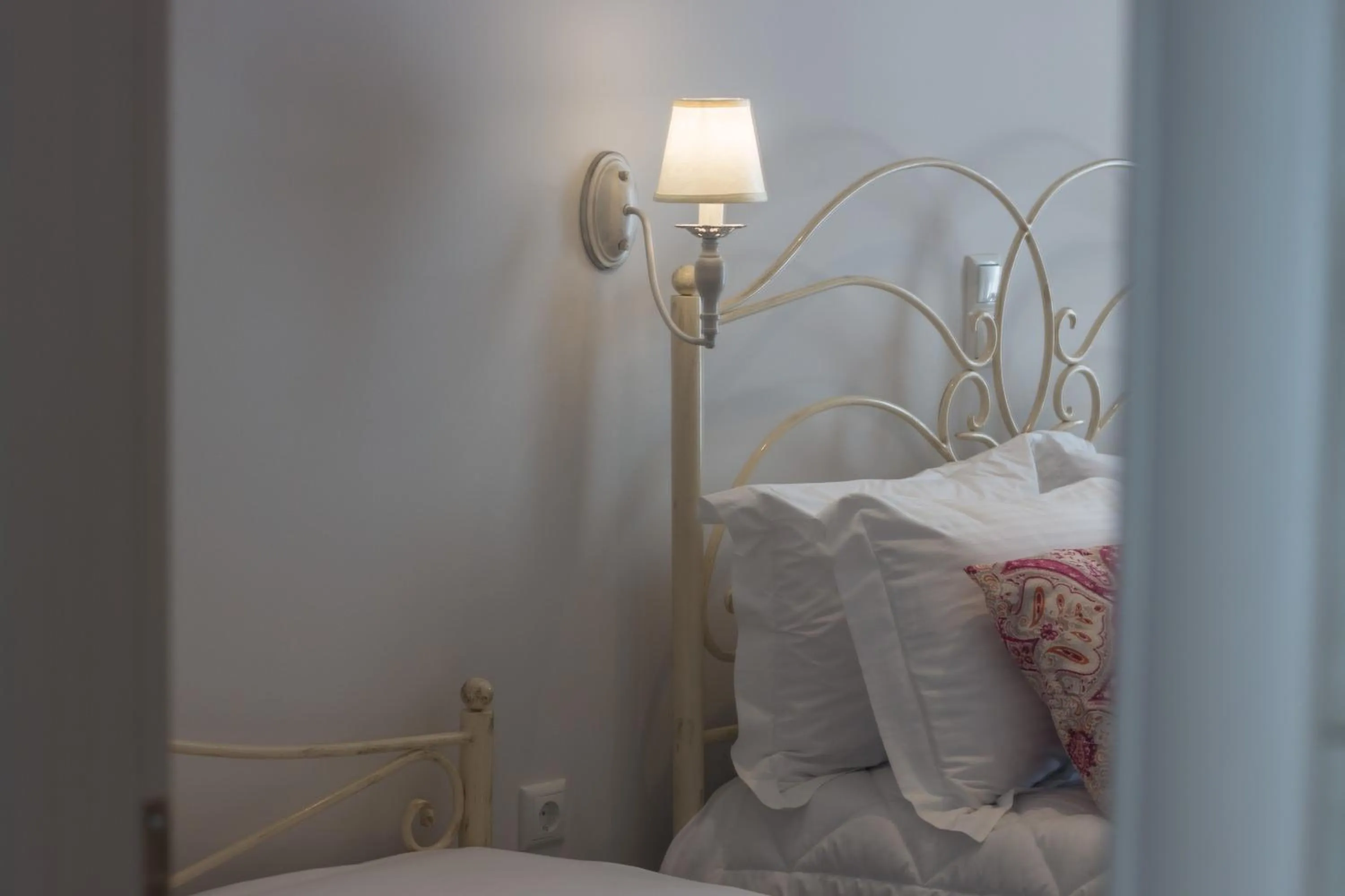 Bed in Relax Studios