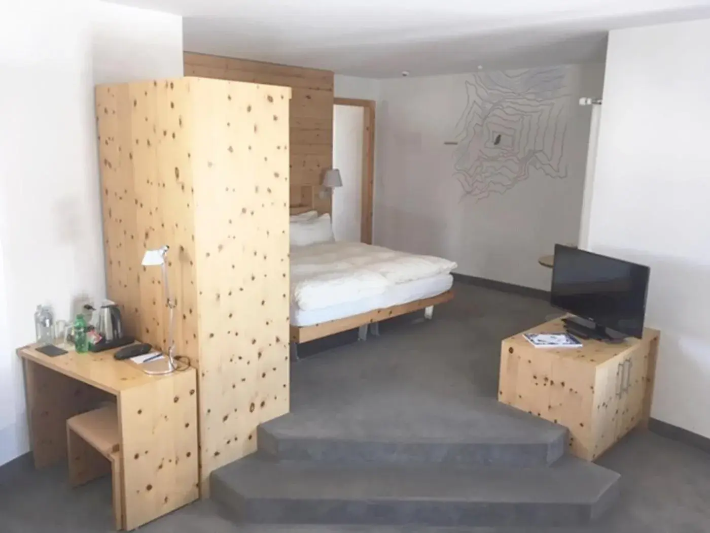 Photo of the whole room, Bed in 3100 Kulmhotel Gornergrat Photo of the whole room, Bed in 3100 Kulmhotel Gornergrat