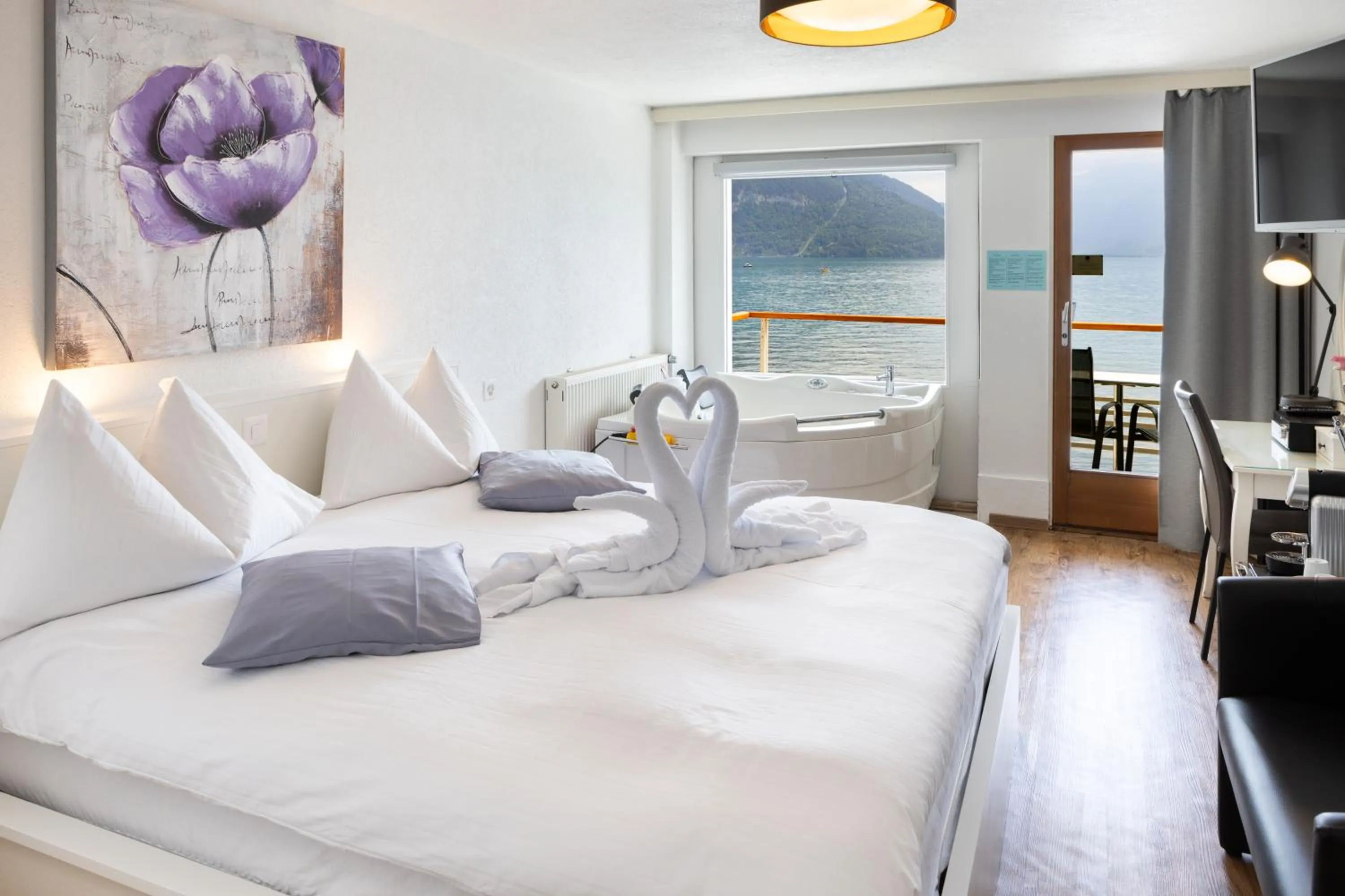 Bed in Strandhotel Seeblick