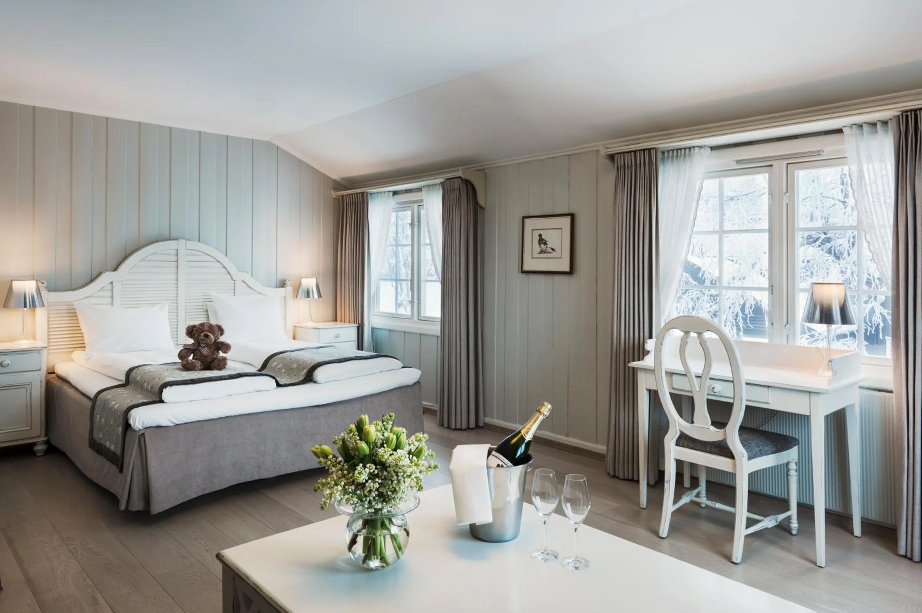 Bedroom, Bed in Lysebu Hotel