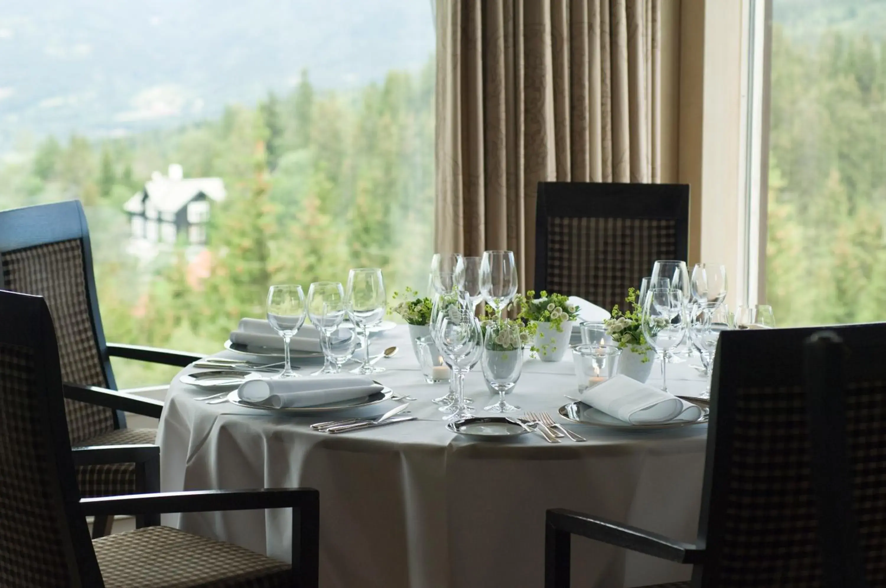 Restaurant/places to eat in Lysebu Hotel Restaurant/places to eat in Lysebu Hotel