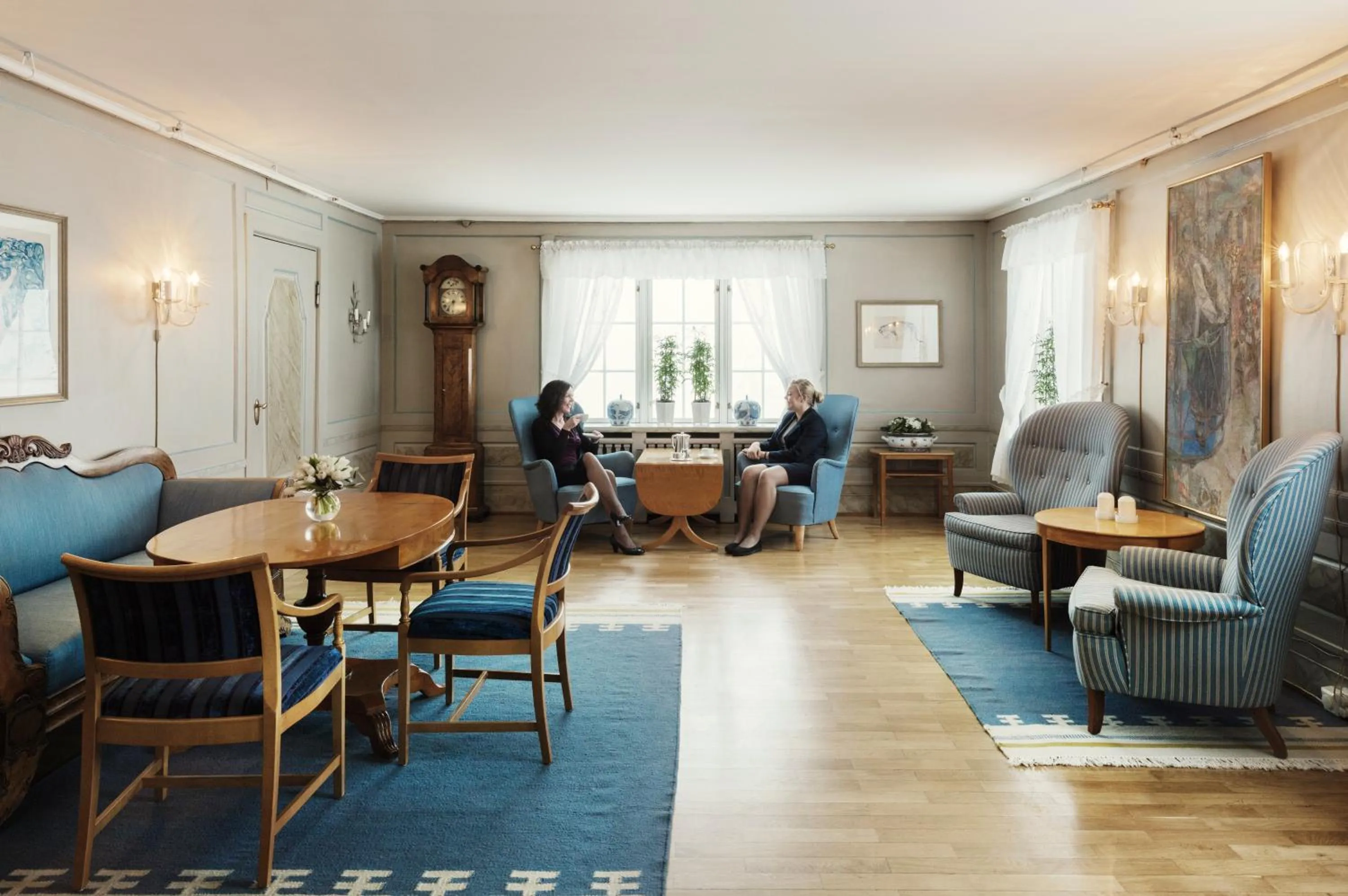 People in Lysebu Hotel