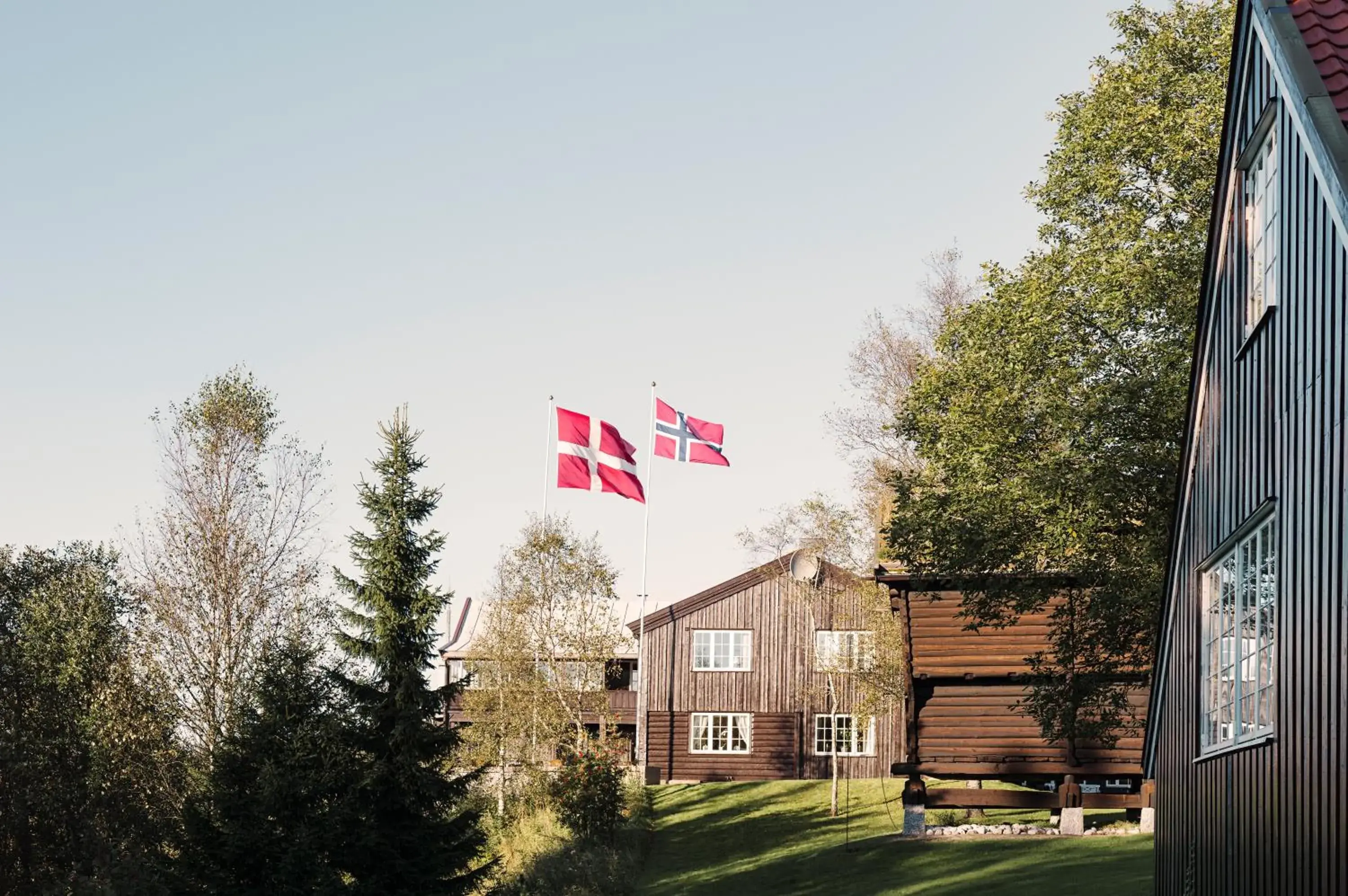Facade/entrance in Lysebu Hotel Facade/entrance in Lysebu Hotel