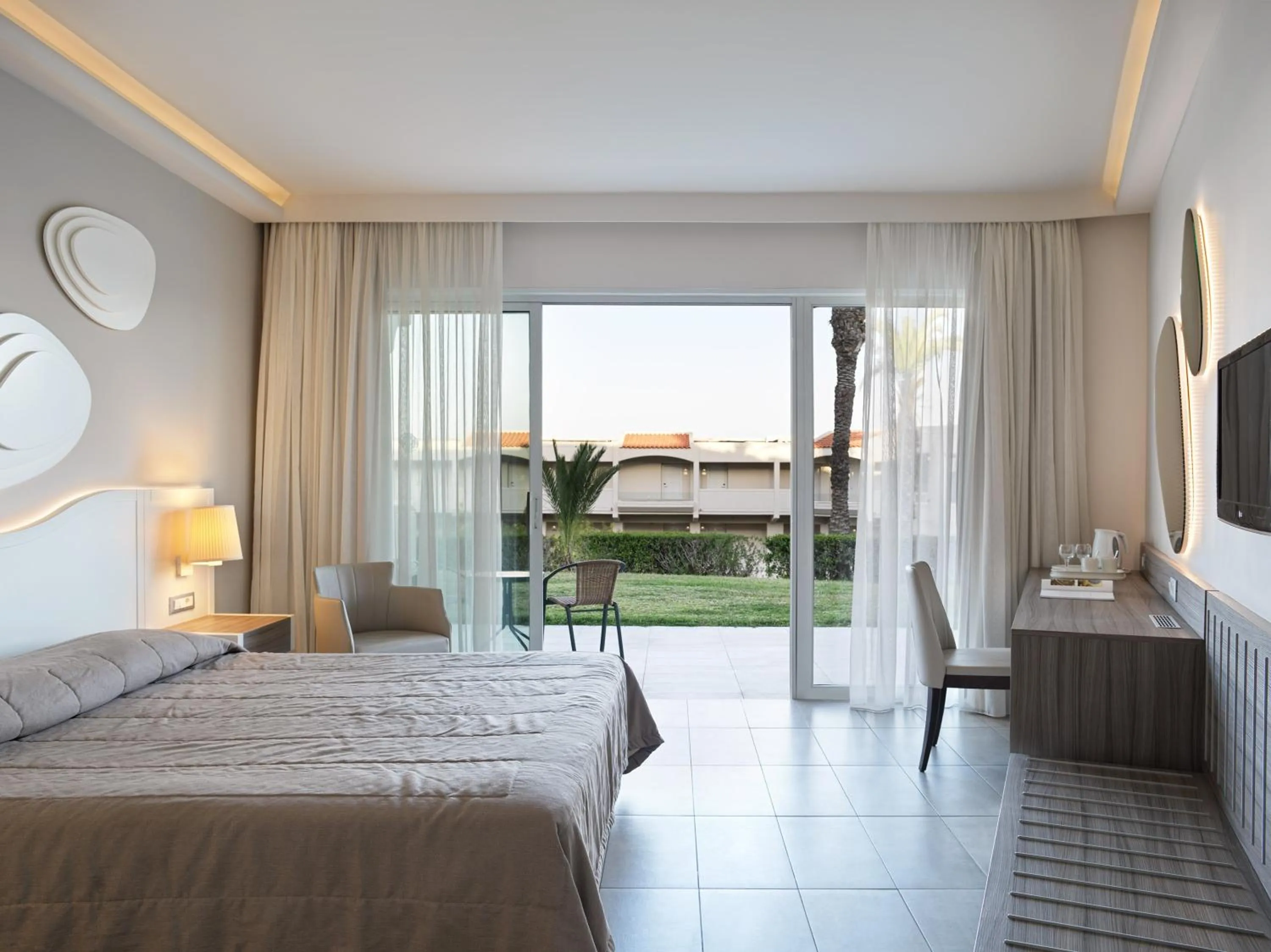 Bedroom, Bed in Rodos Princess Beach Hotel