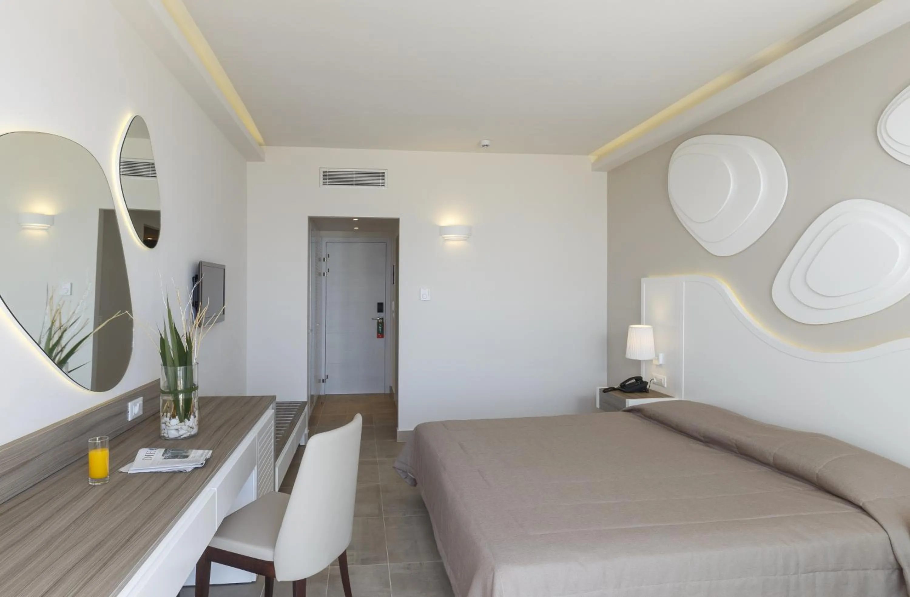 Bed in Rodos Princess Beach Hotel
