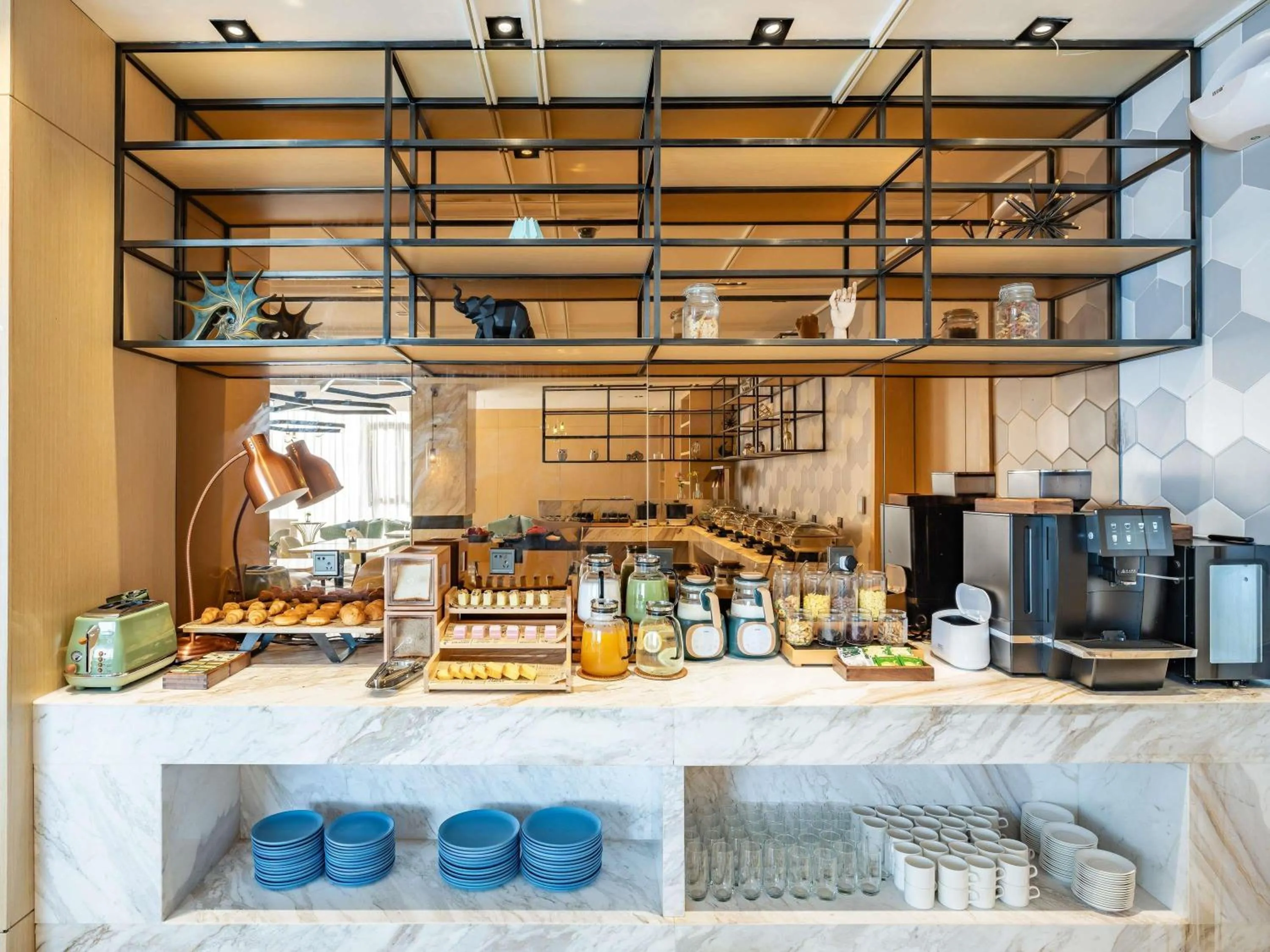 Property building in Mercure Shanghai Pudong Zhangjiang Park