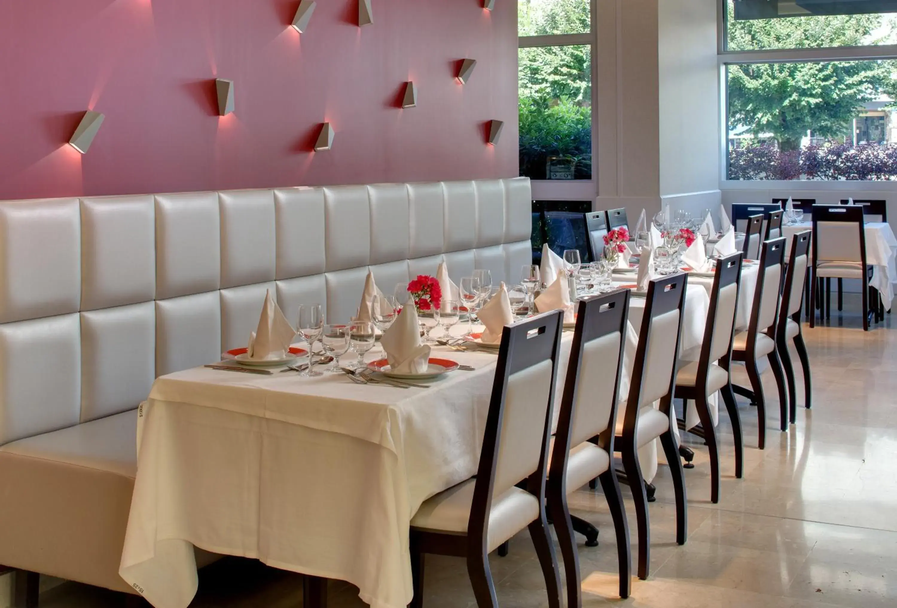 Restaurant/places to eat in Hôtel Alba Restaurant/places to eat in Hôtel Alba