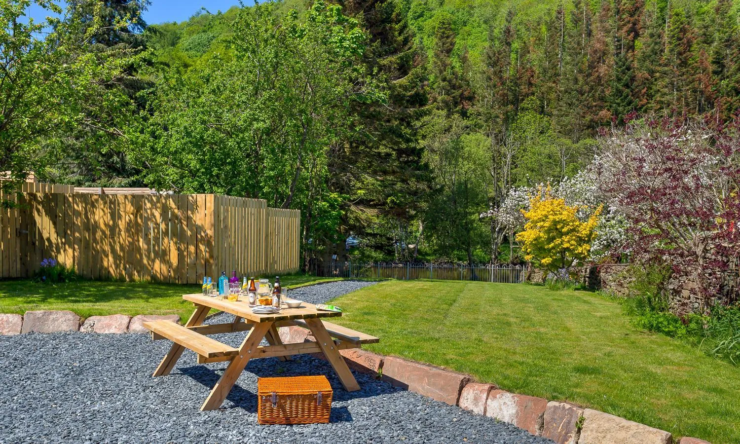 Garden view in Waterfoot Park