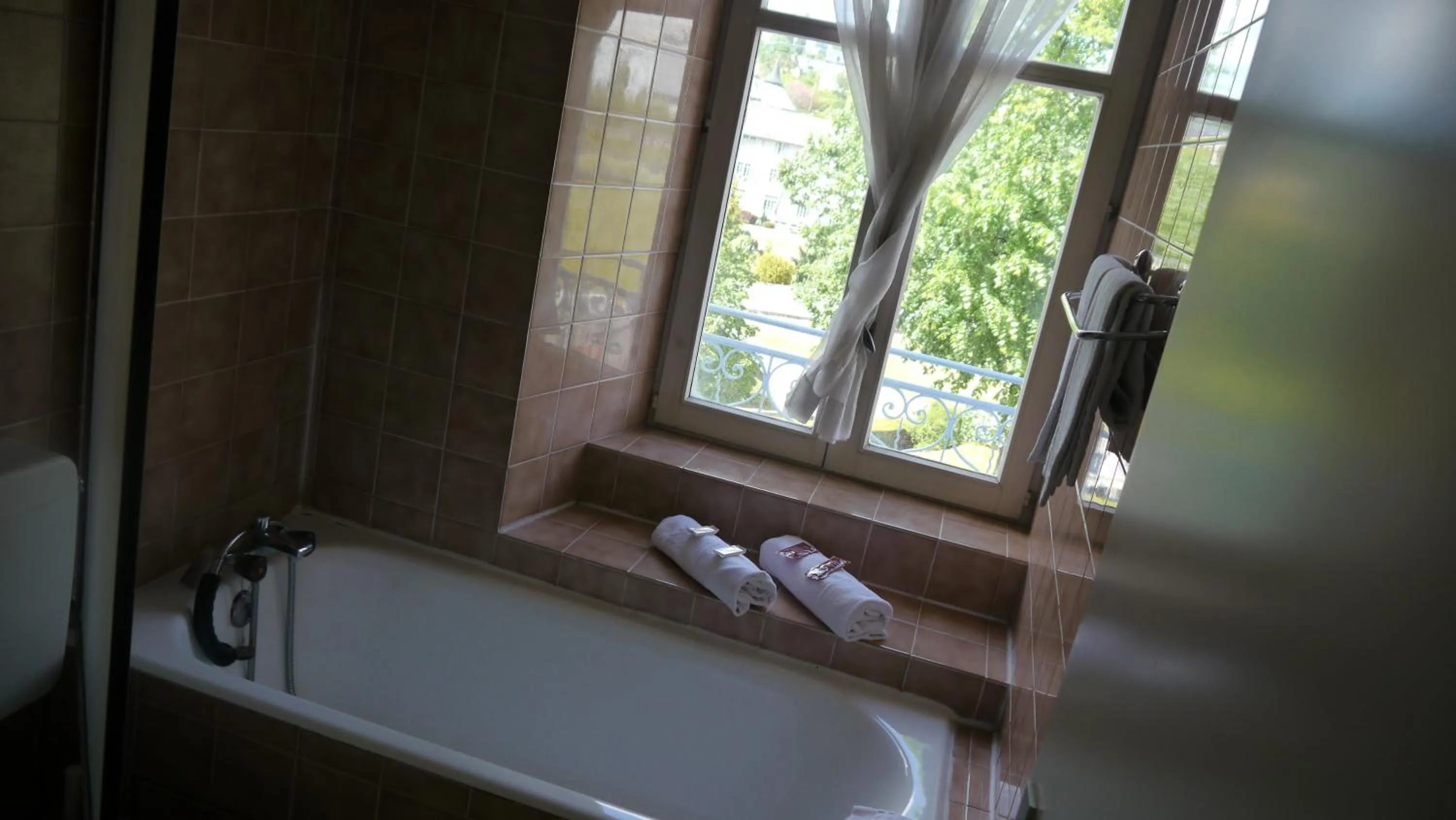 Bathroom in Hôtel Royal