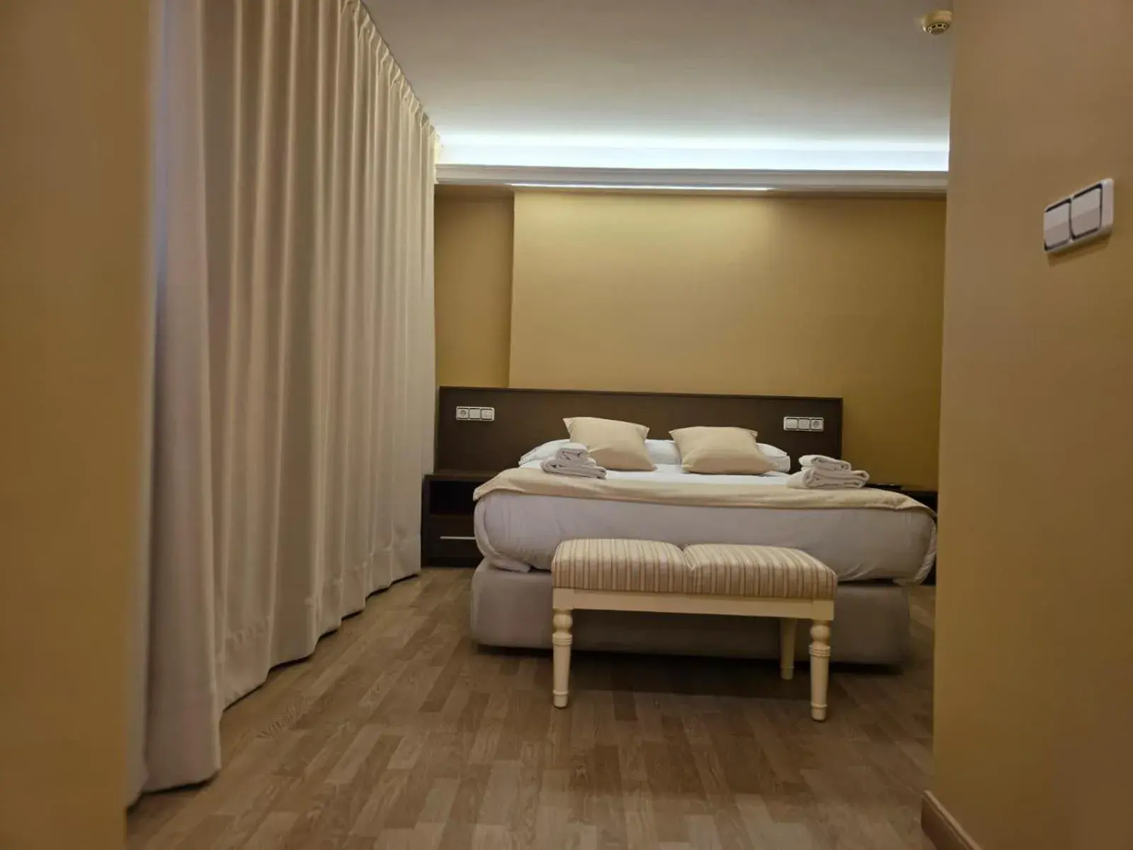 Bedroom, Bed in Hotel Santa Catalina by Bossh Hotels! Bedroom, Bed in Hotel Santa Catalina by Bossh Hotels!