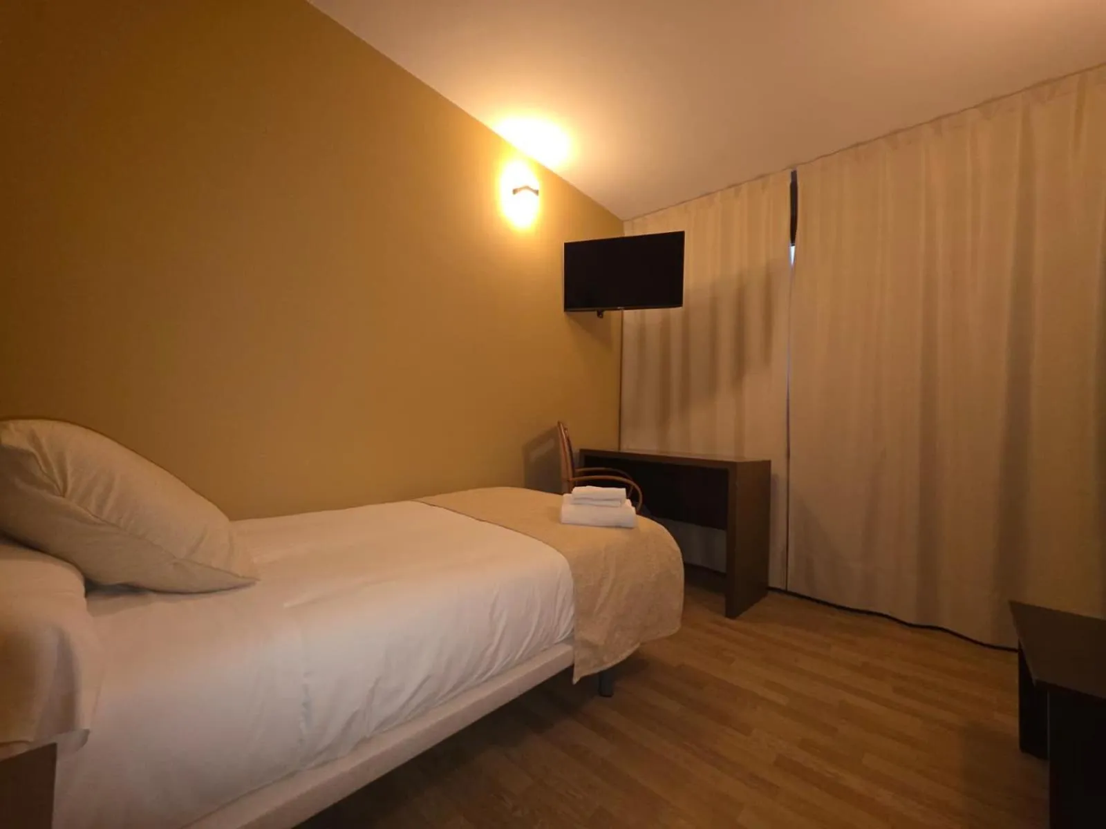 Bedroom, Bed in Hotel Santa Catalina by Bossh Hotels!