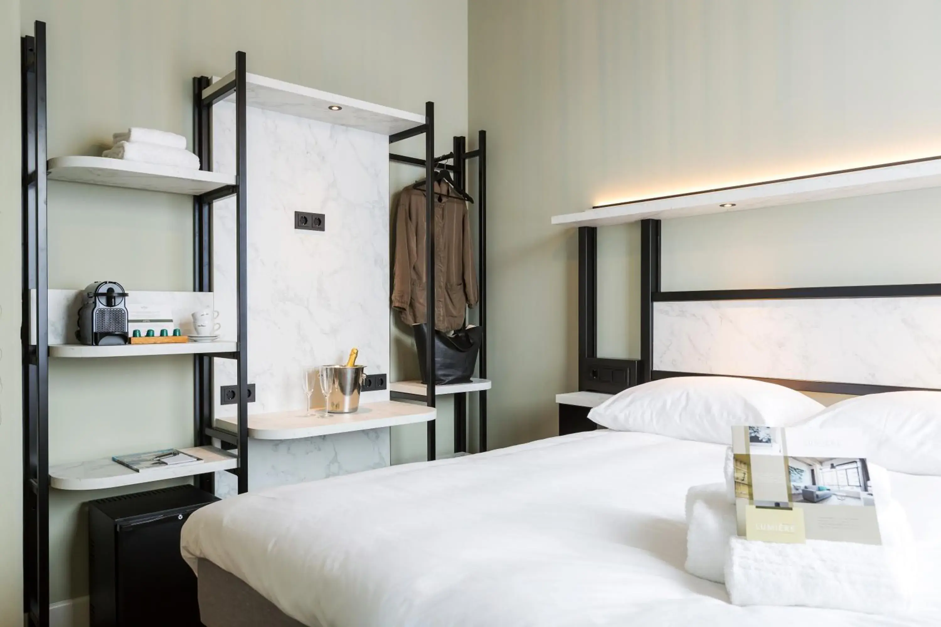 Comfort Room without Daylight in Boutique Hotel Lumiere Comfort Room without Daylight in Boutique Hotel Lumiere