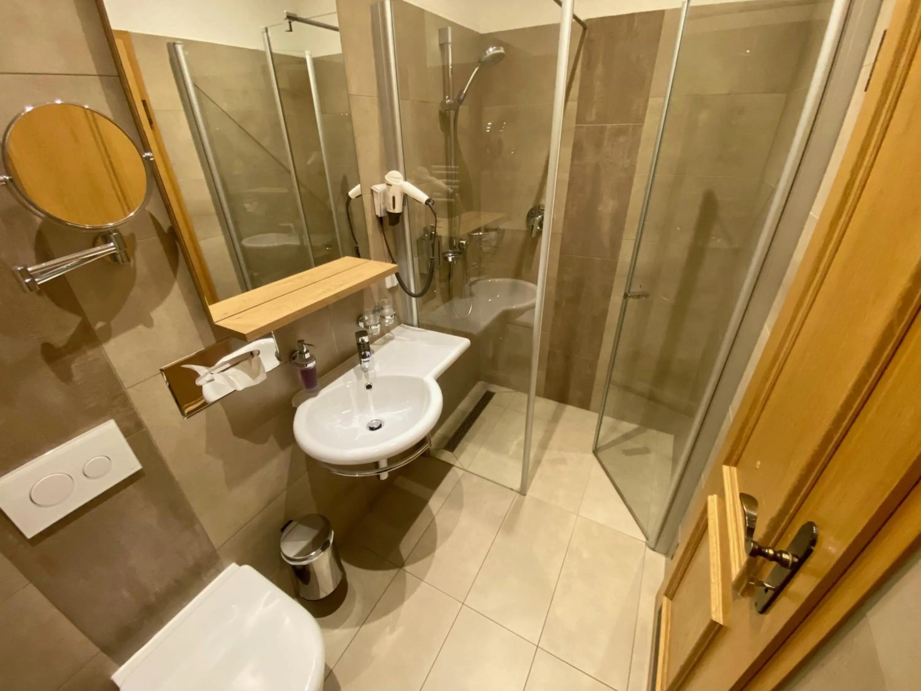 Shower in Vanilla Hof