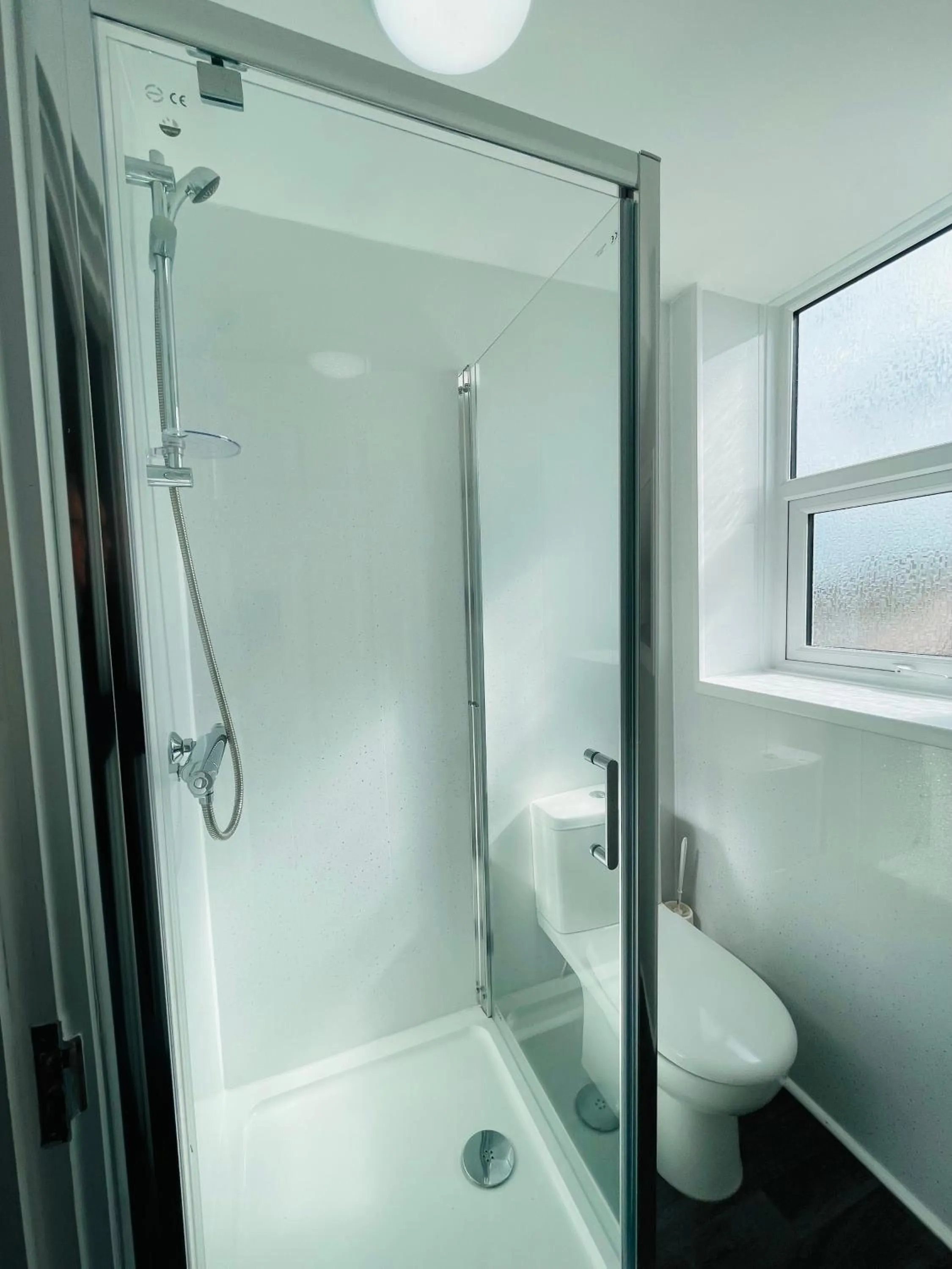 Shower in Windsor Park Hotel