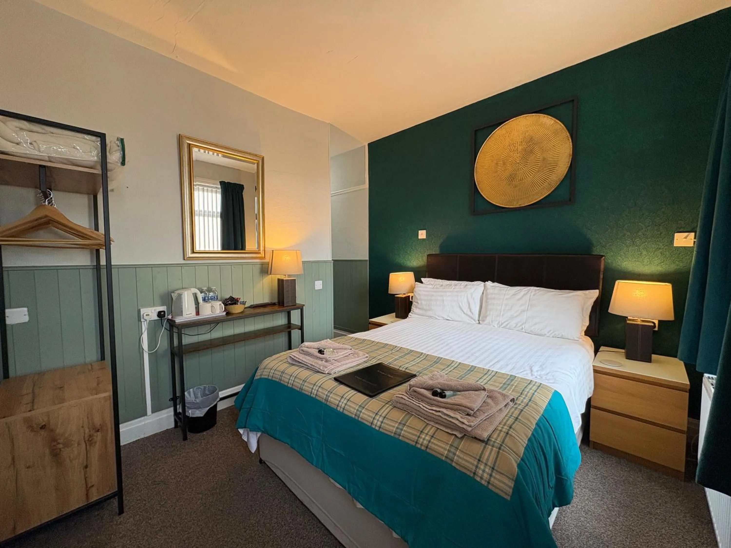 Bed in Windsor Park Hotel