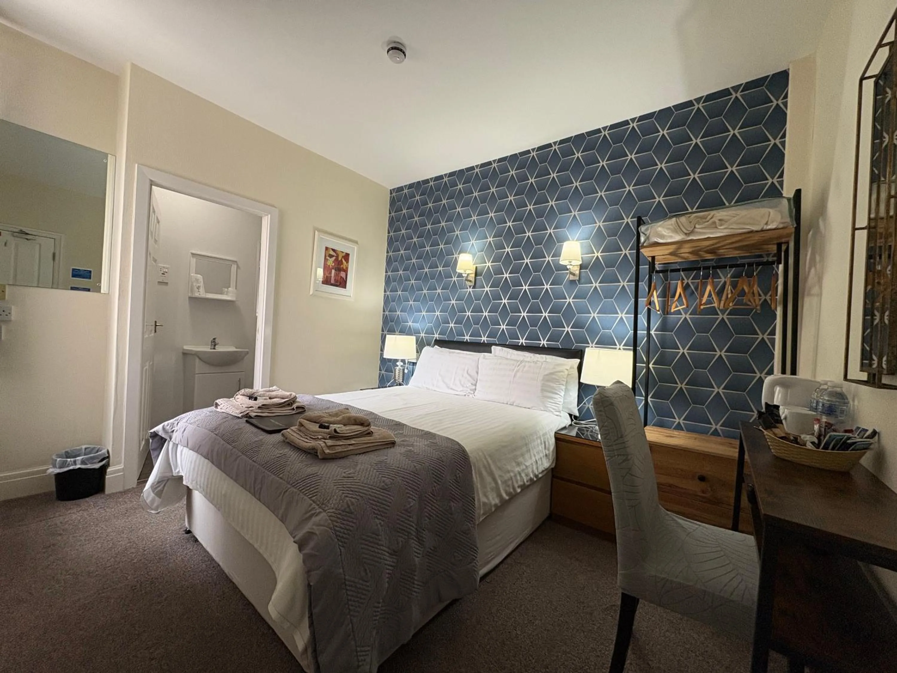 Bed in Windsor Park Hotel