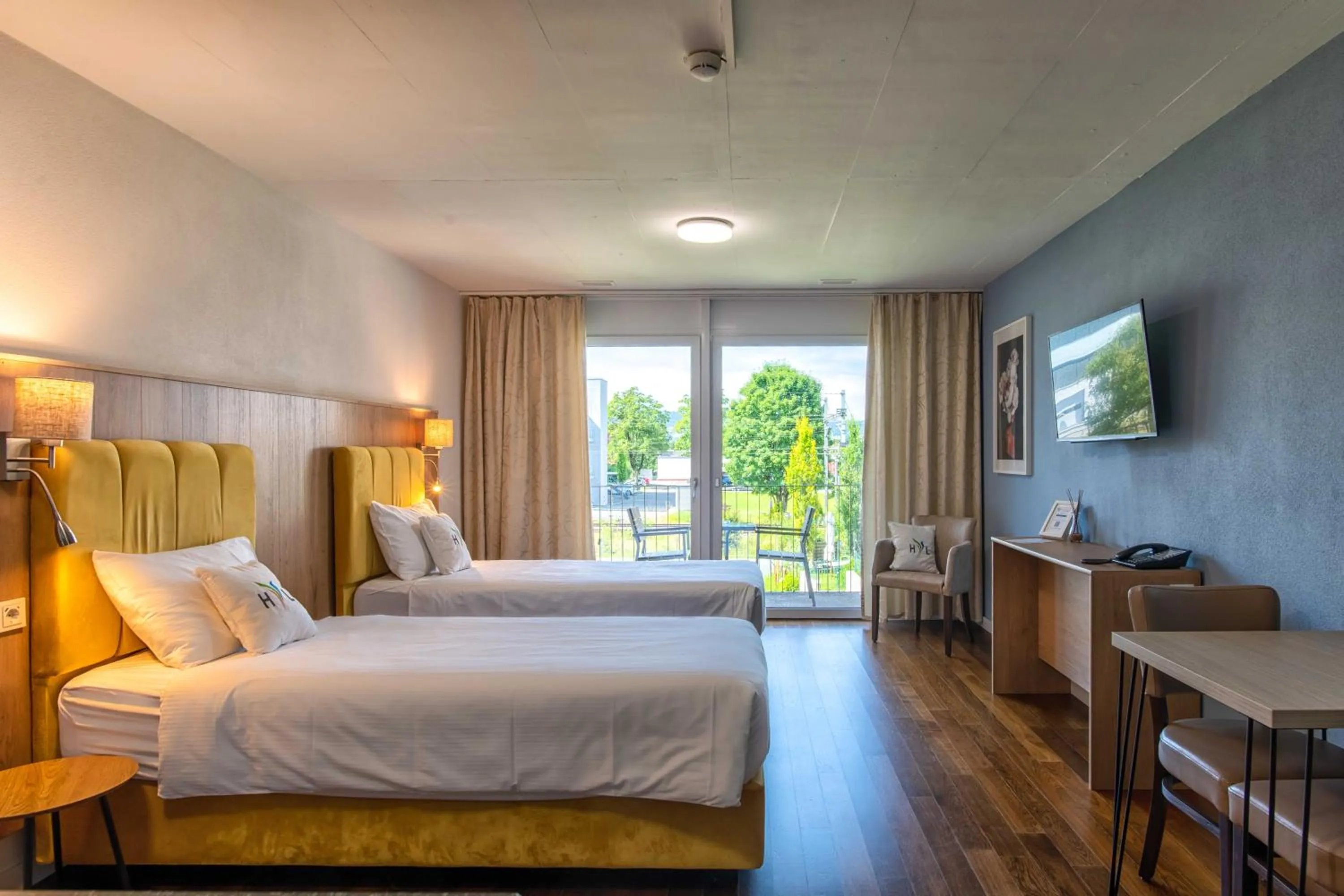 Bedroom, Bed in Hotel Residence Loren - contact & contactless check-in