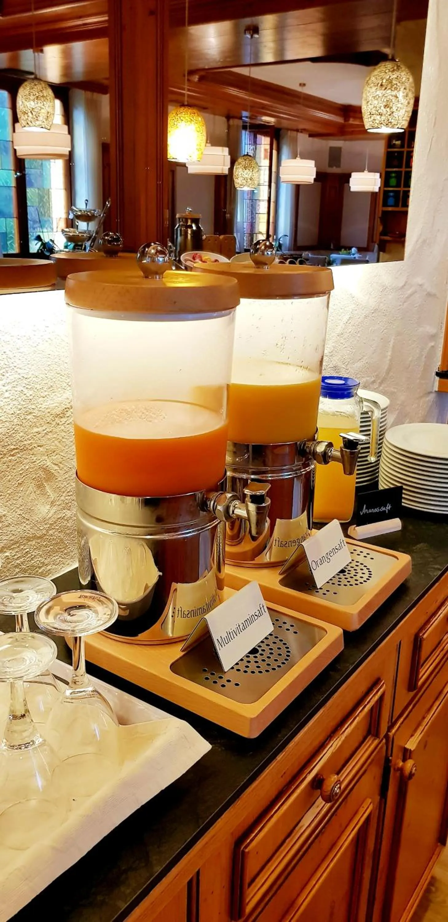 Buffet breakfast in Hotel Zur Eisenbahn