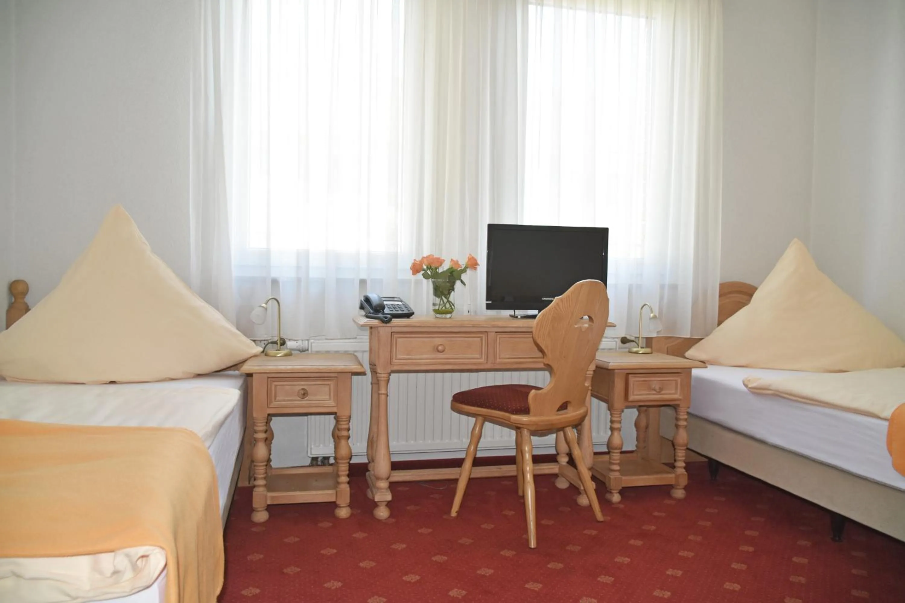 Photo of the whole room, Bed in Hotel Zur Eisenbahn