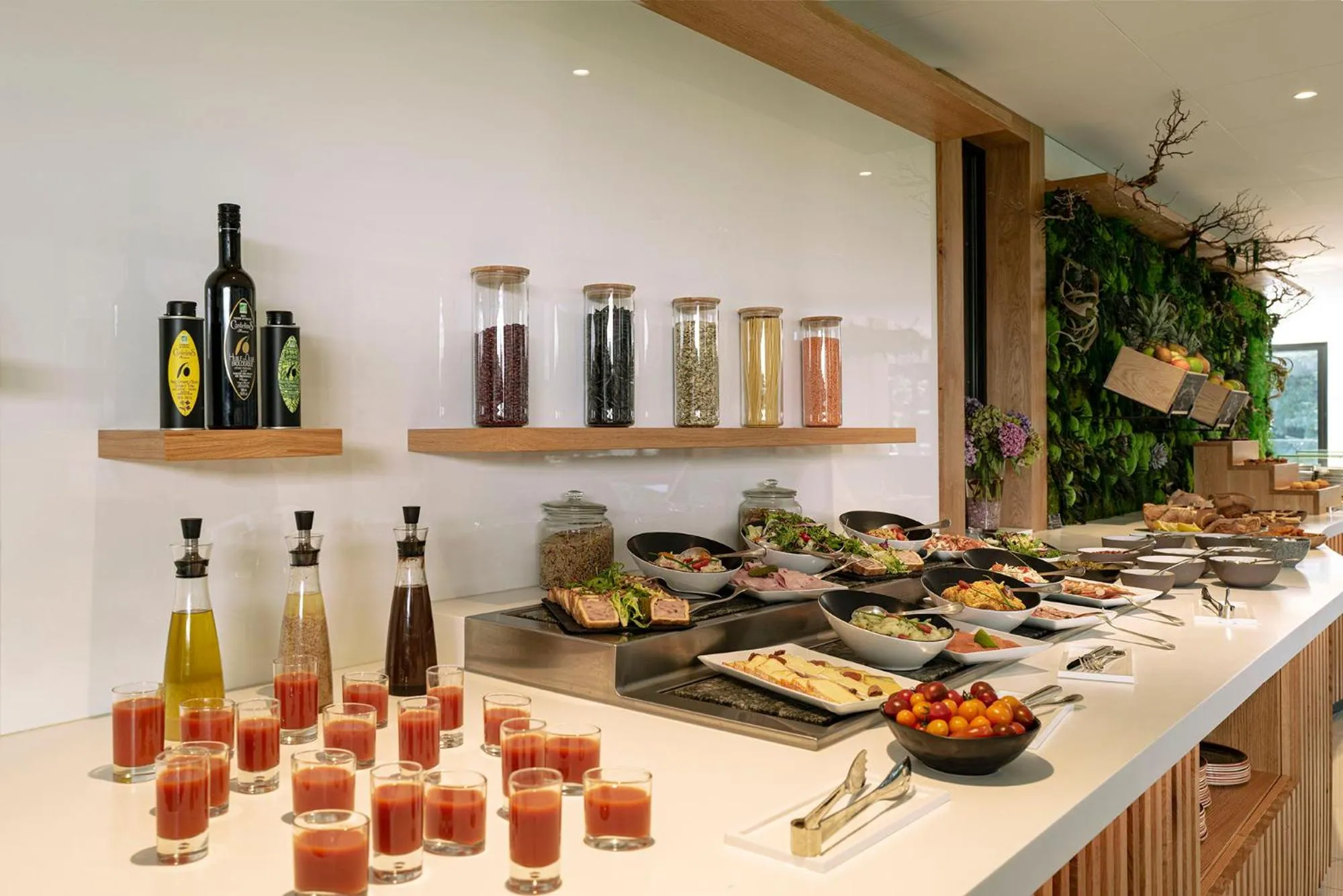 Patio in 6717 Nature Hôtel & Spa Le Clos des Délices