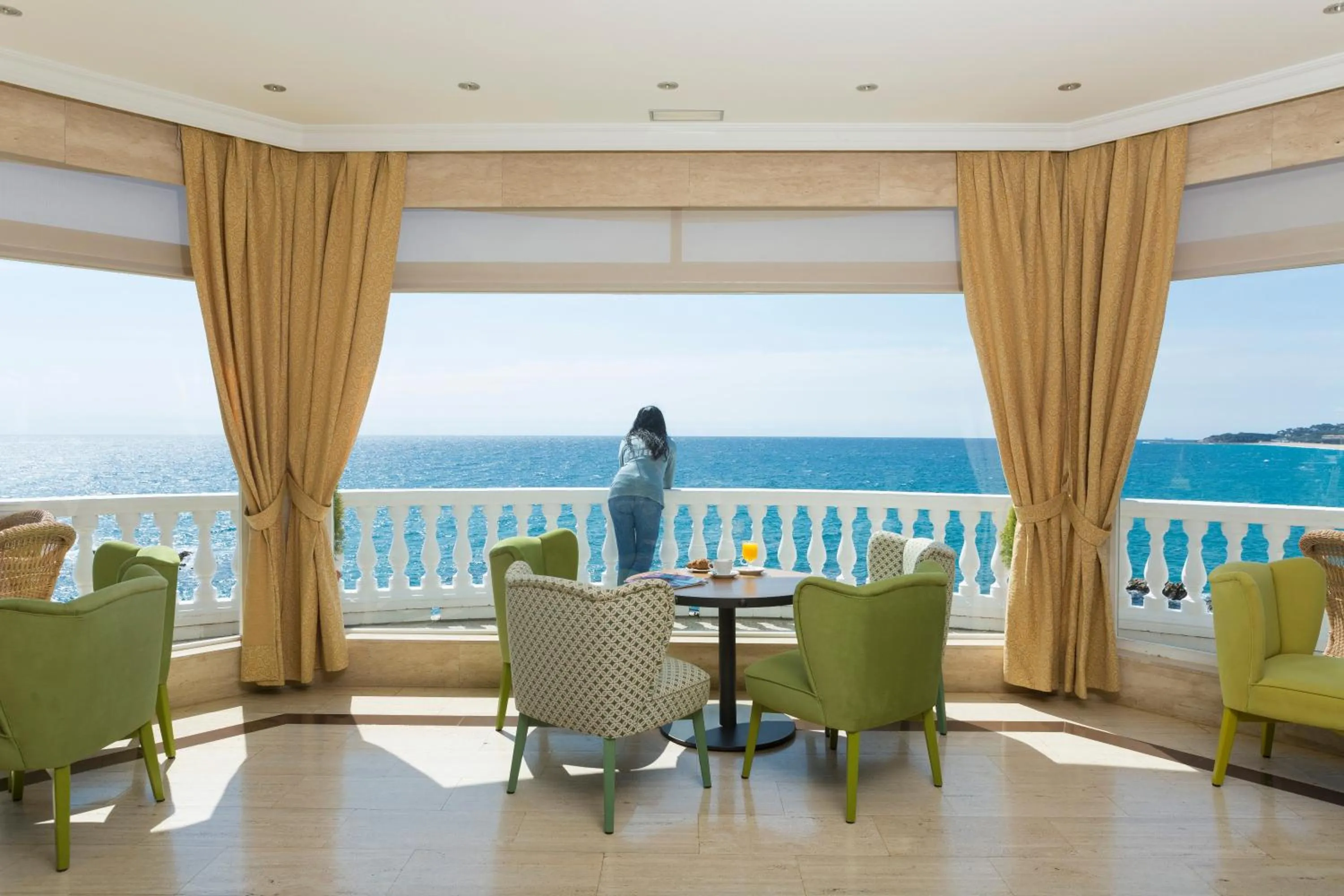 Property building in Hotel Costa Brava