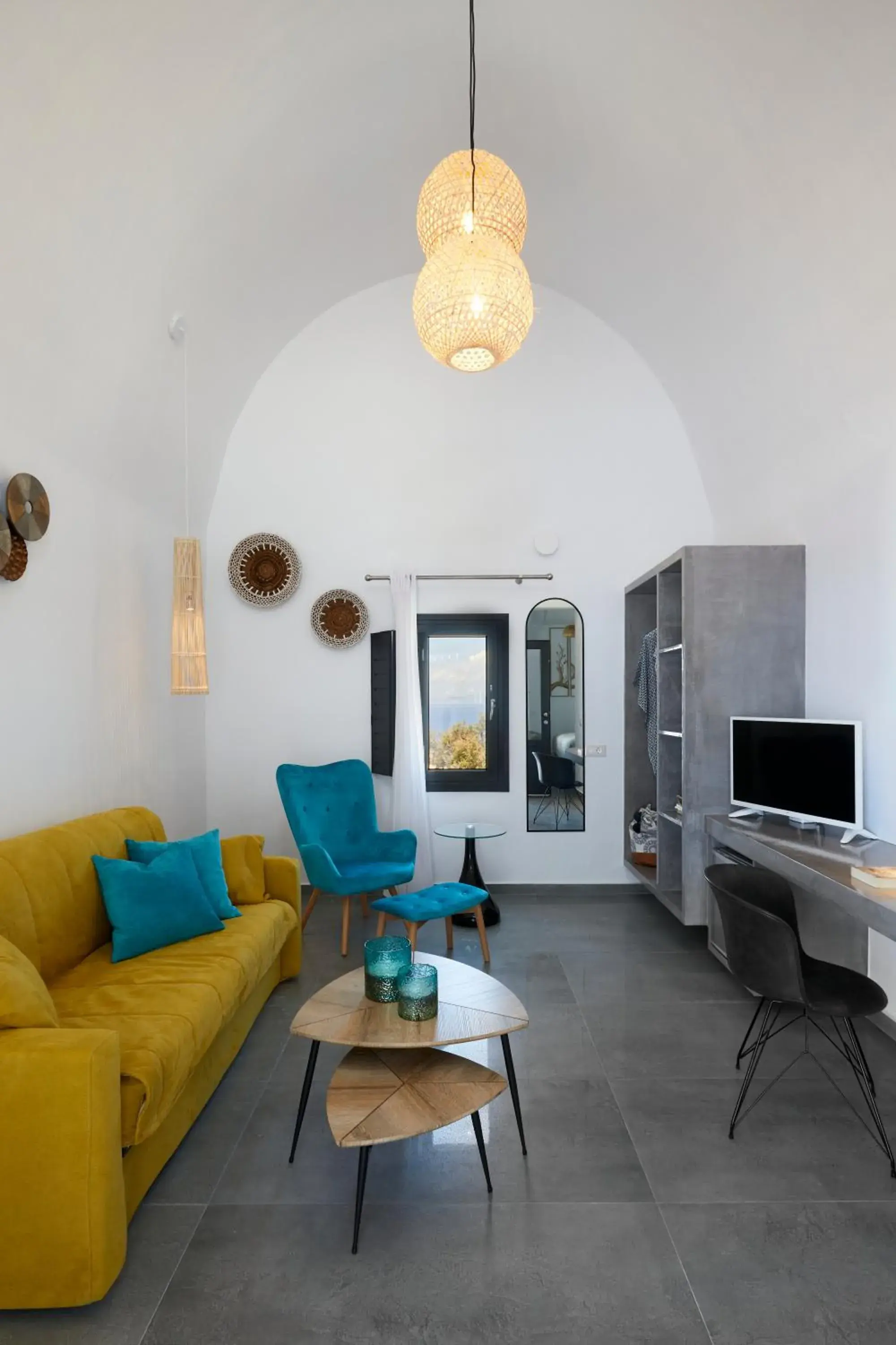 Living room in Oia Suites Living room in Oia Suites