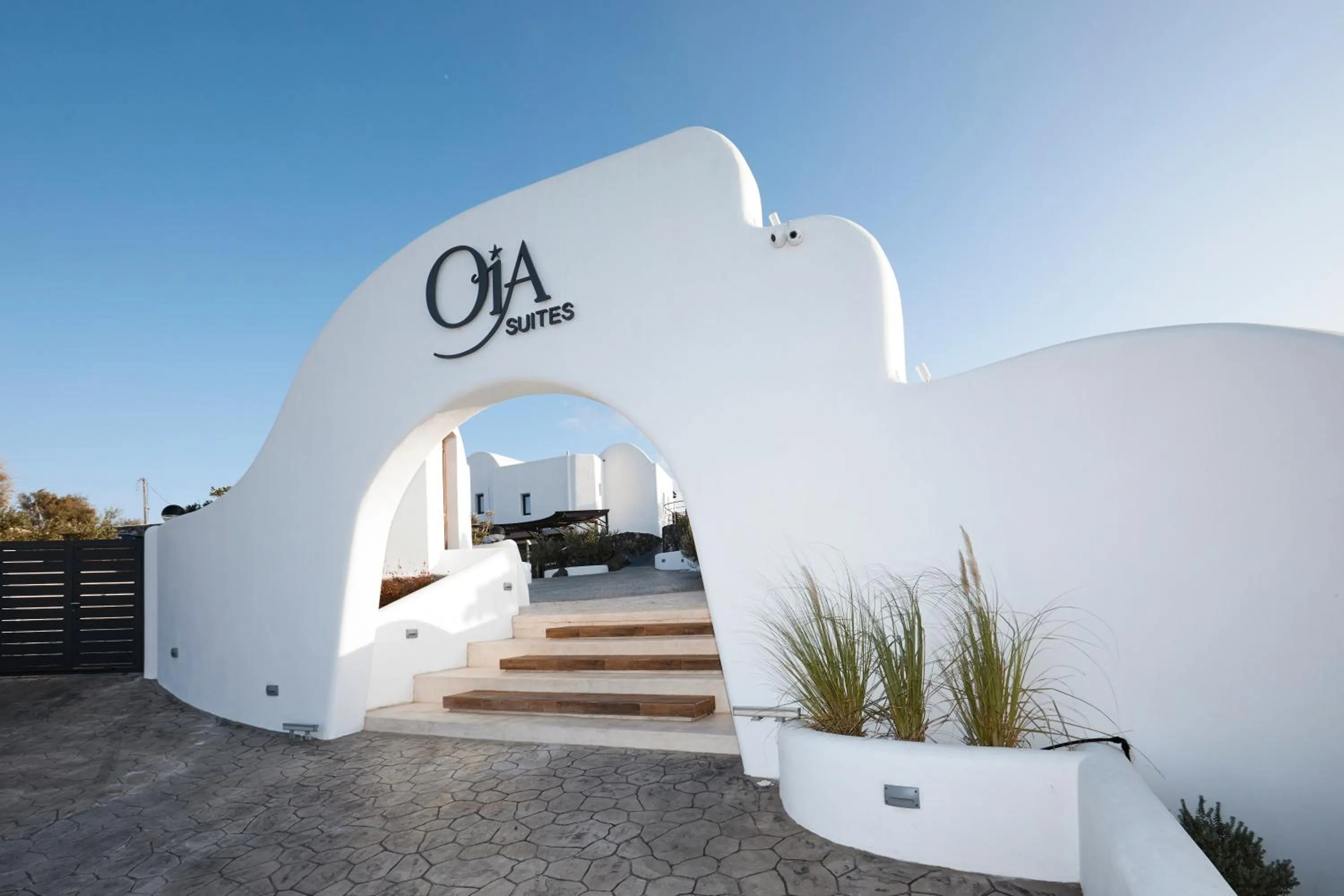 Property building in Oia Suites