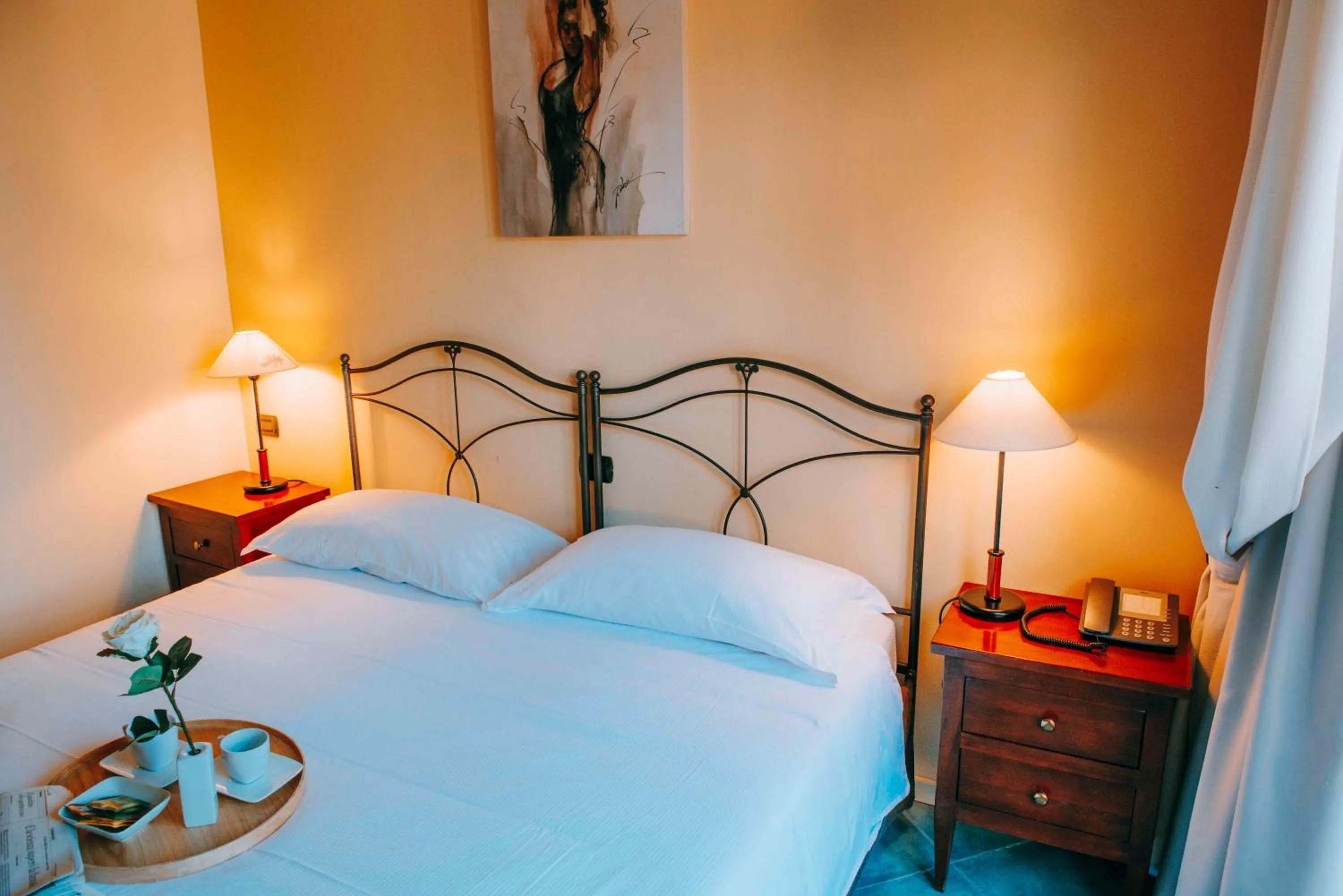 Bedroom, Bed in Hotel La Contrada