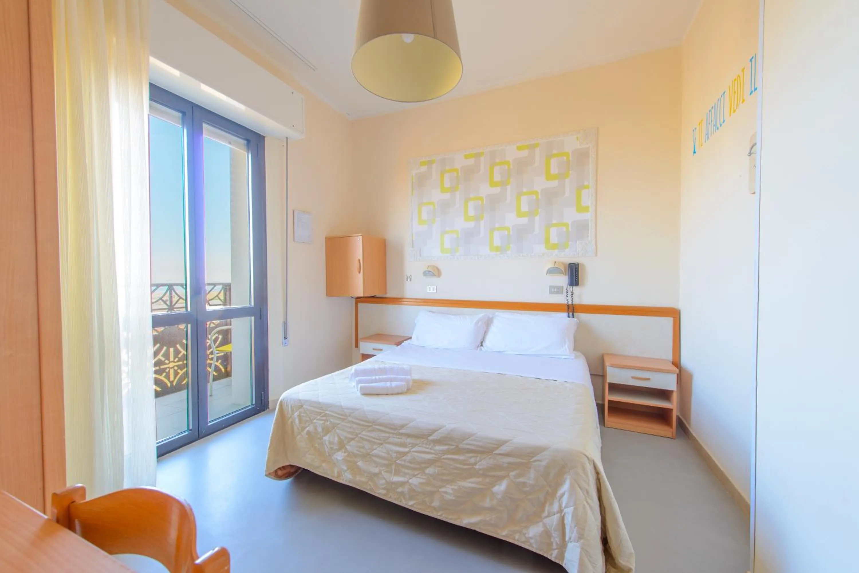 Bedroom in Hotel Nuova Medusa Rimini