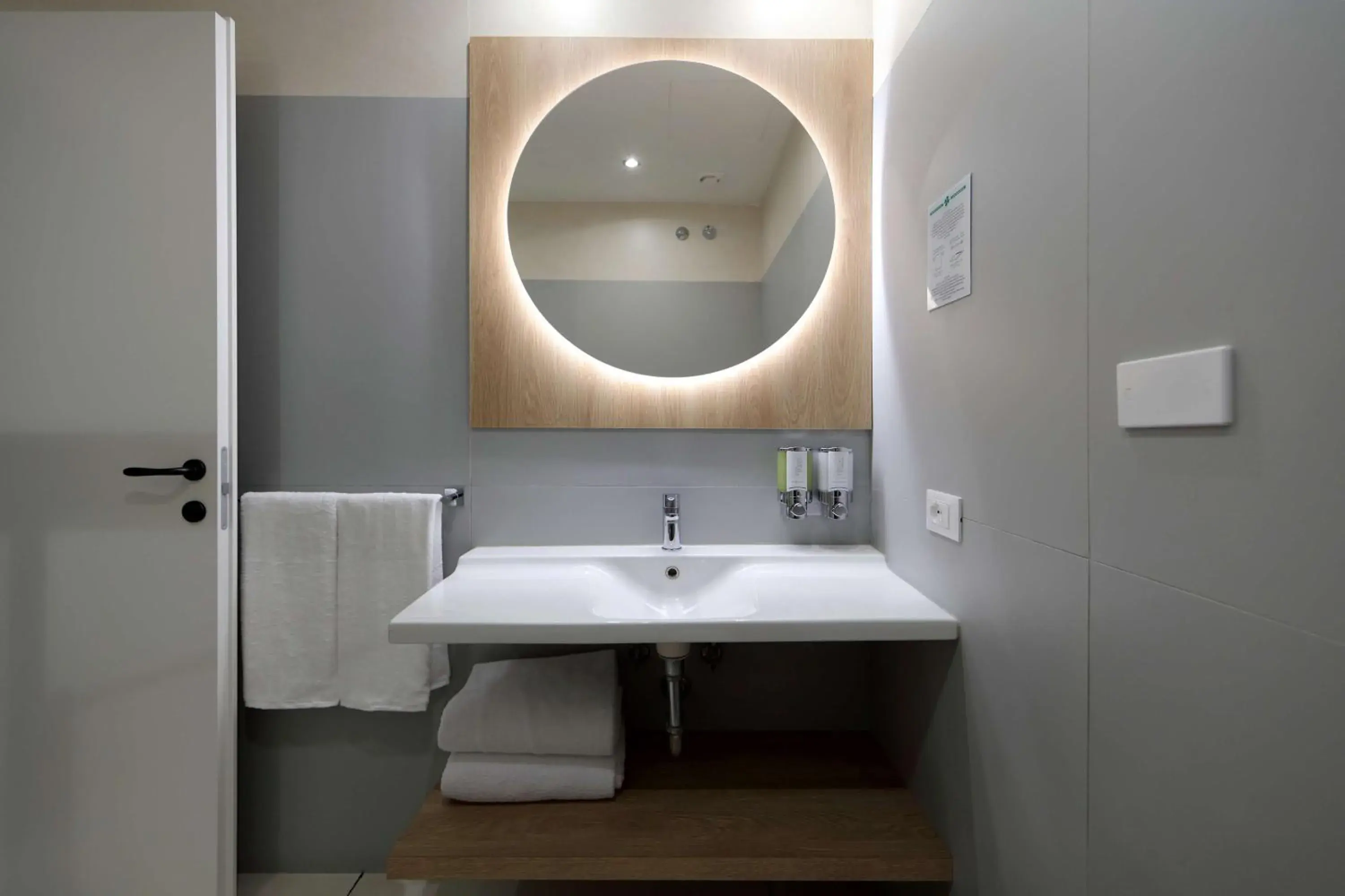 Bathroom in Hampton by Hilton Rome North Fiano Romano Bathroom in Hampton by Hilton Rome North Fiano Romano