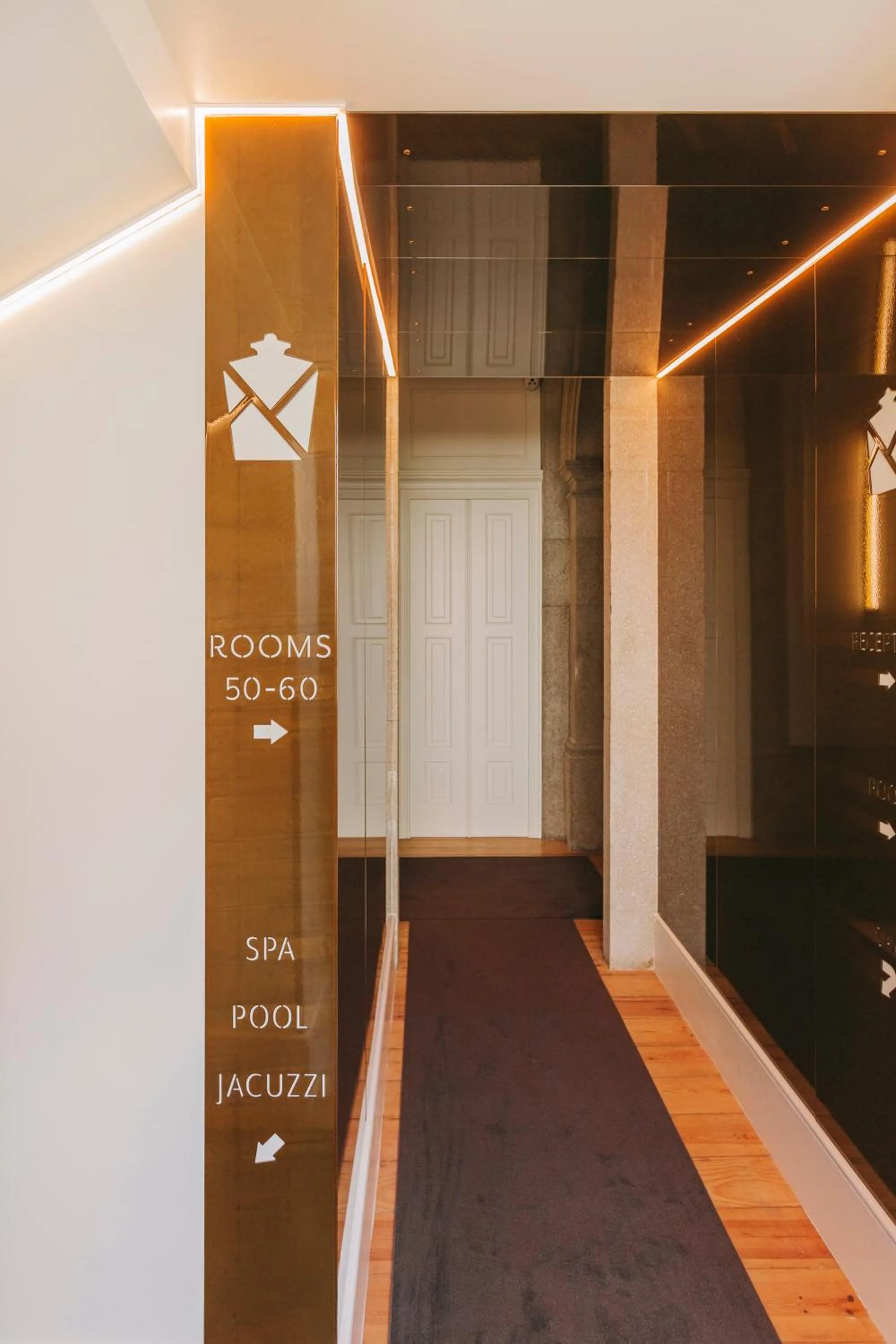 Bed in Torel Avantgarde