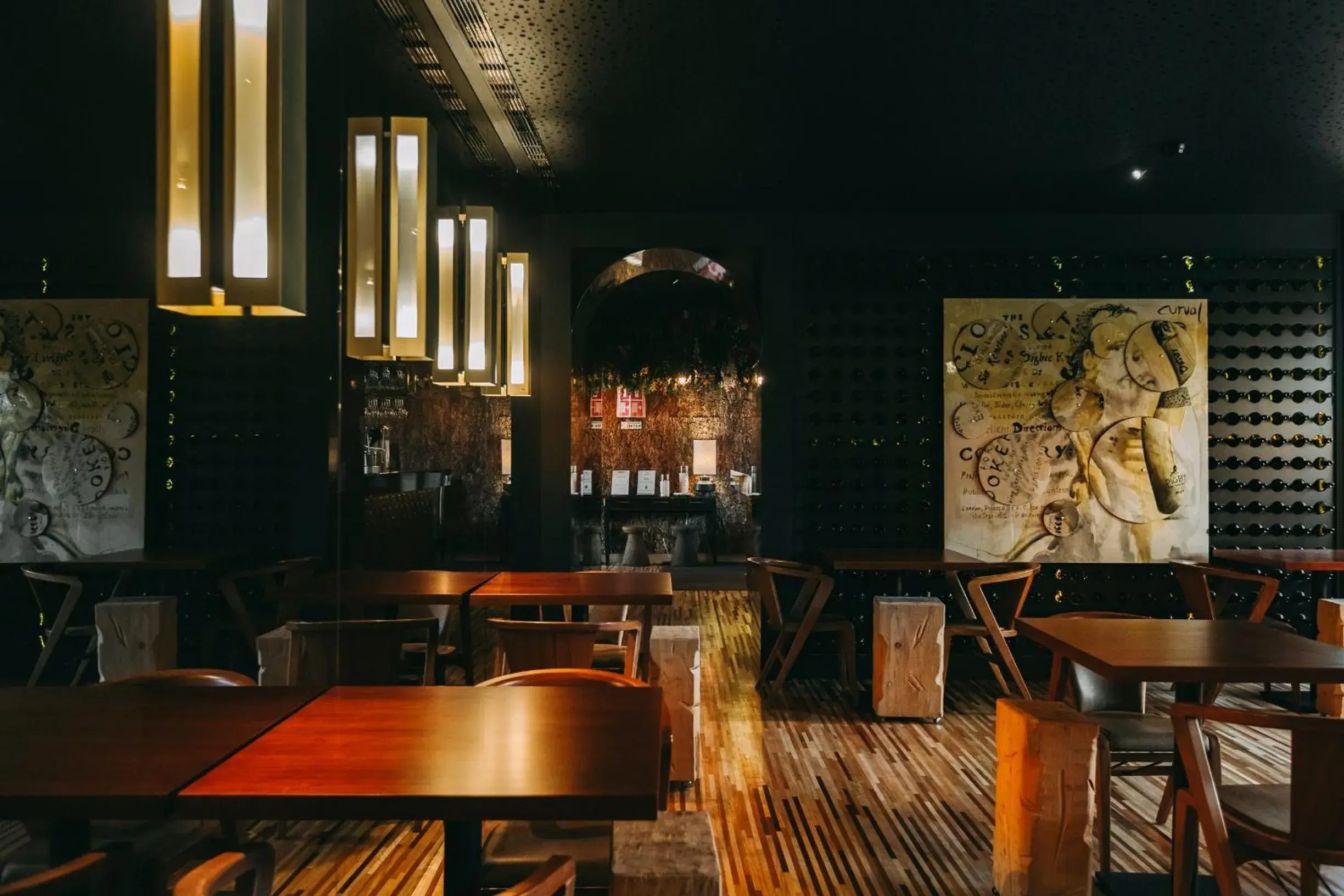 Restaurant/places to eat in Torel Avantgarde Restaurant/places to eat in Torel Avantgarde