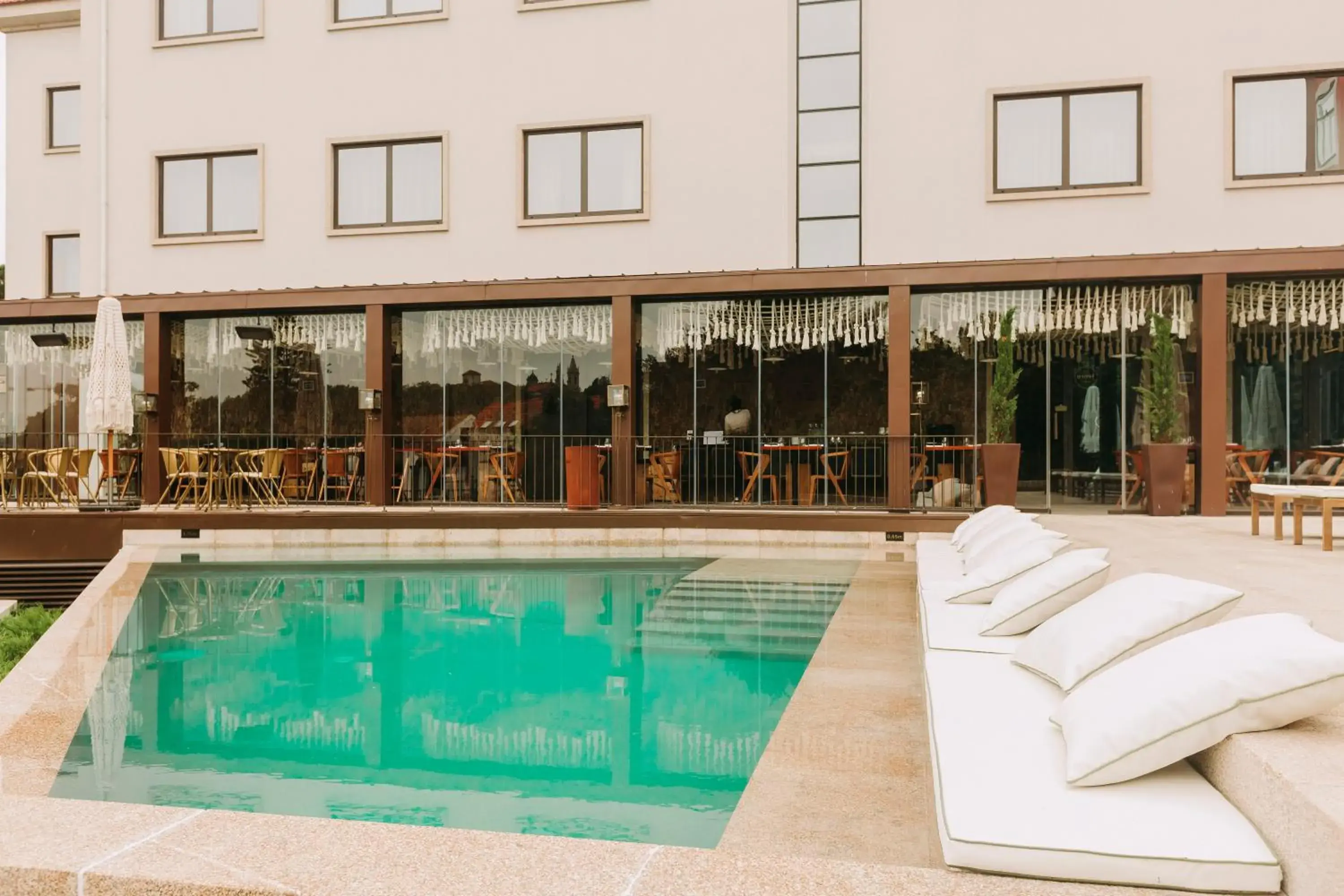 Swimming pool in Torel Avantgarde Swimming pool in Torel Avantgarde