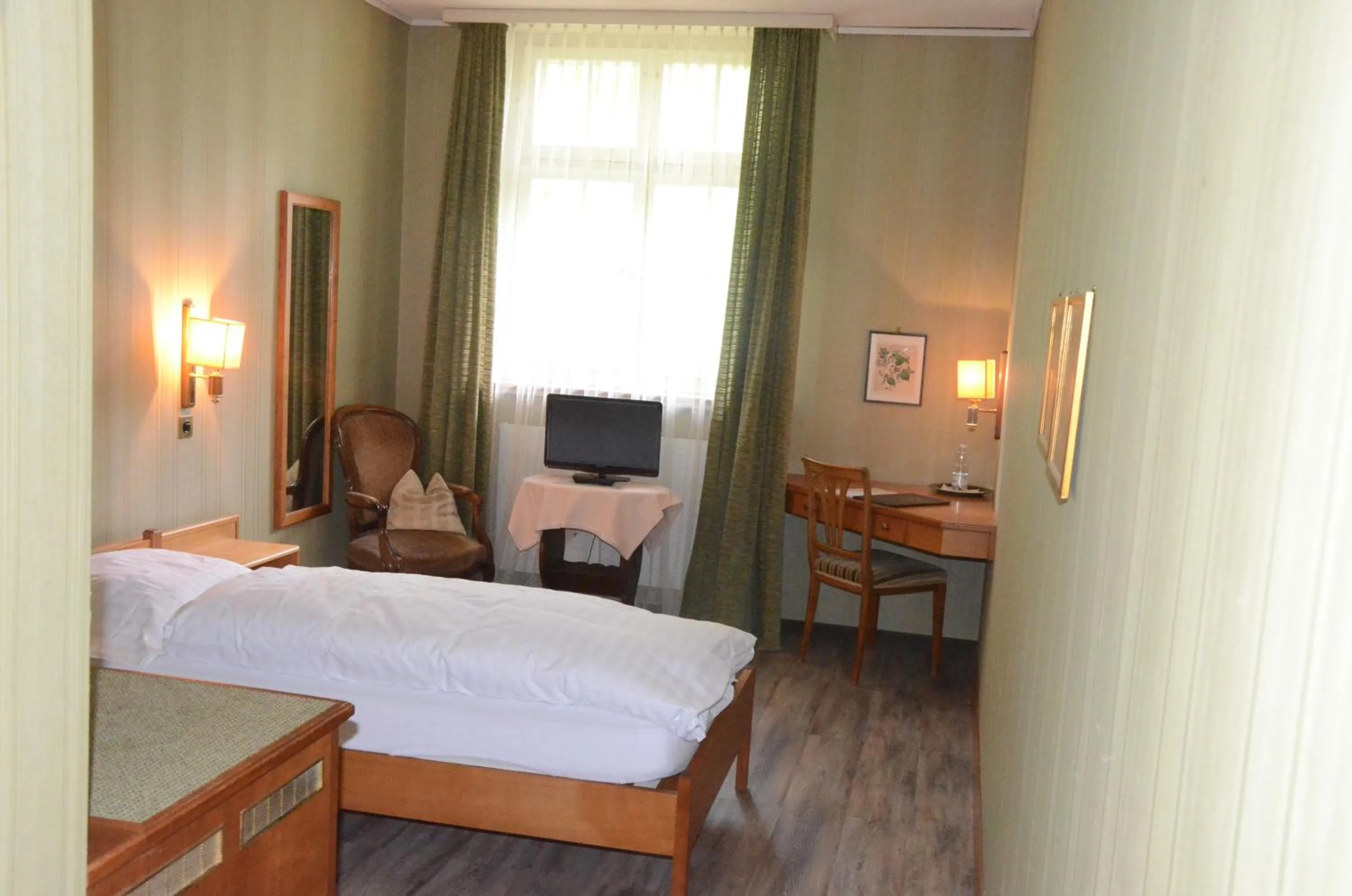 Bed in Gasthof Löwen Worb bei Bern