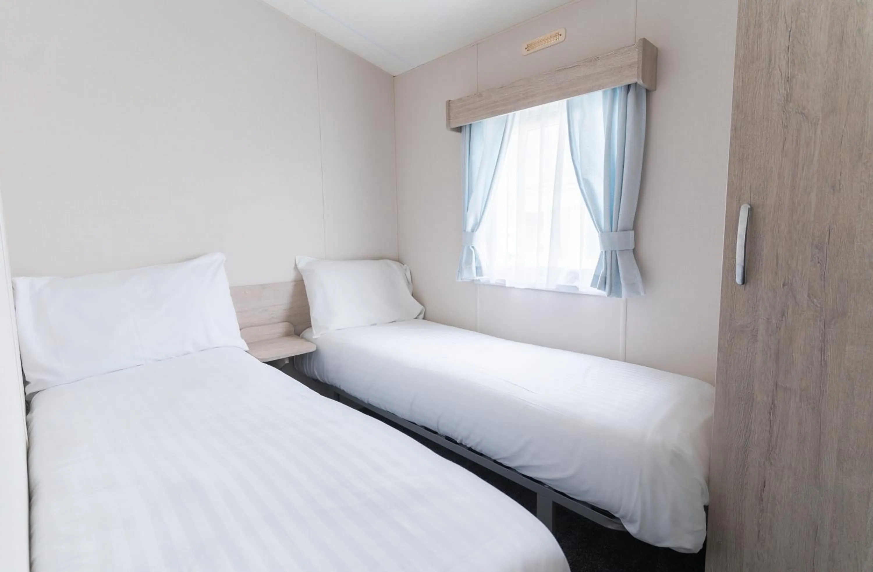 Bedroom, Bed in Marine Holiday Park