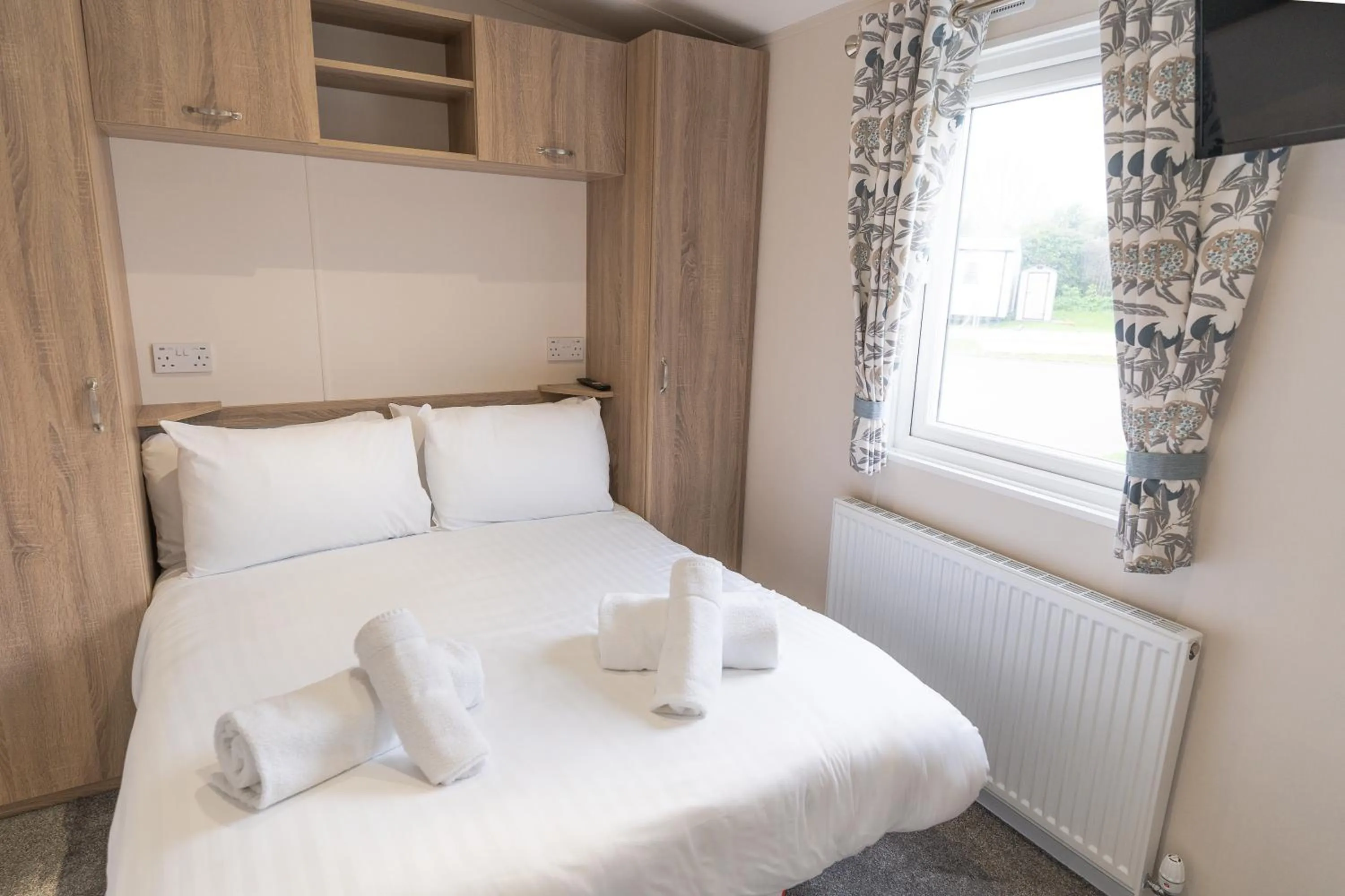 Bedroom, Bed in Marine Holiday Park