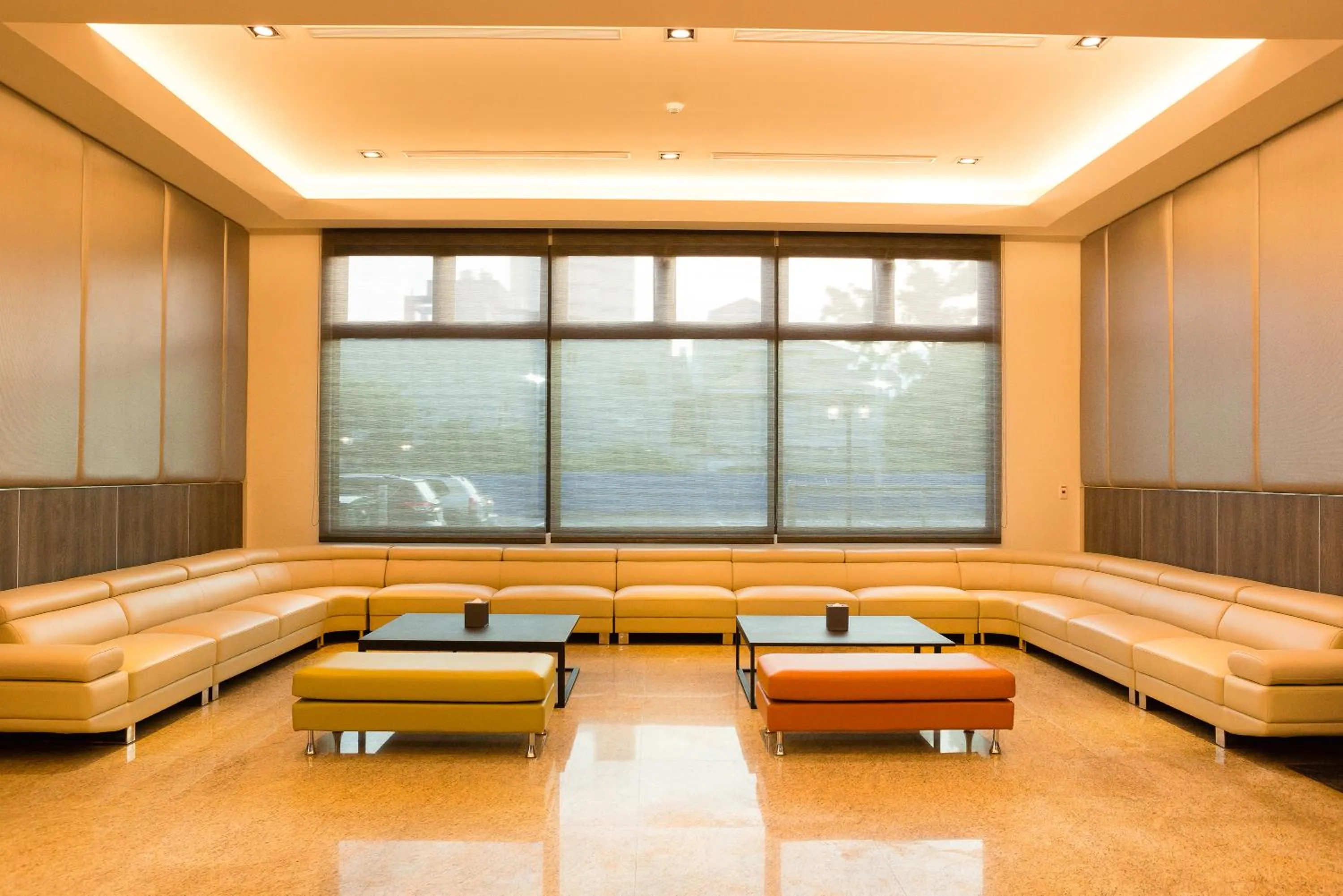 Area and facilities in V-Hotel