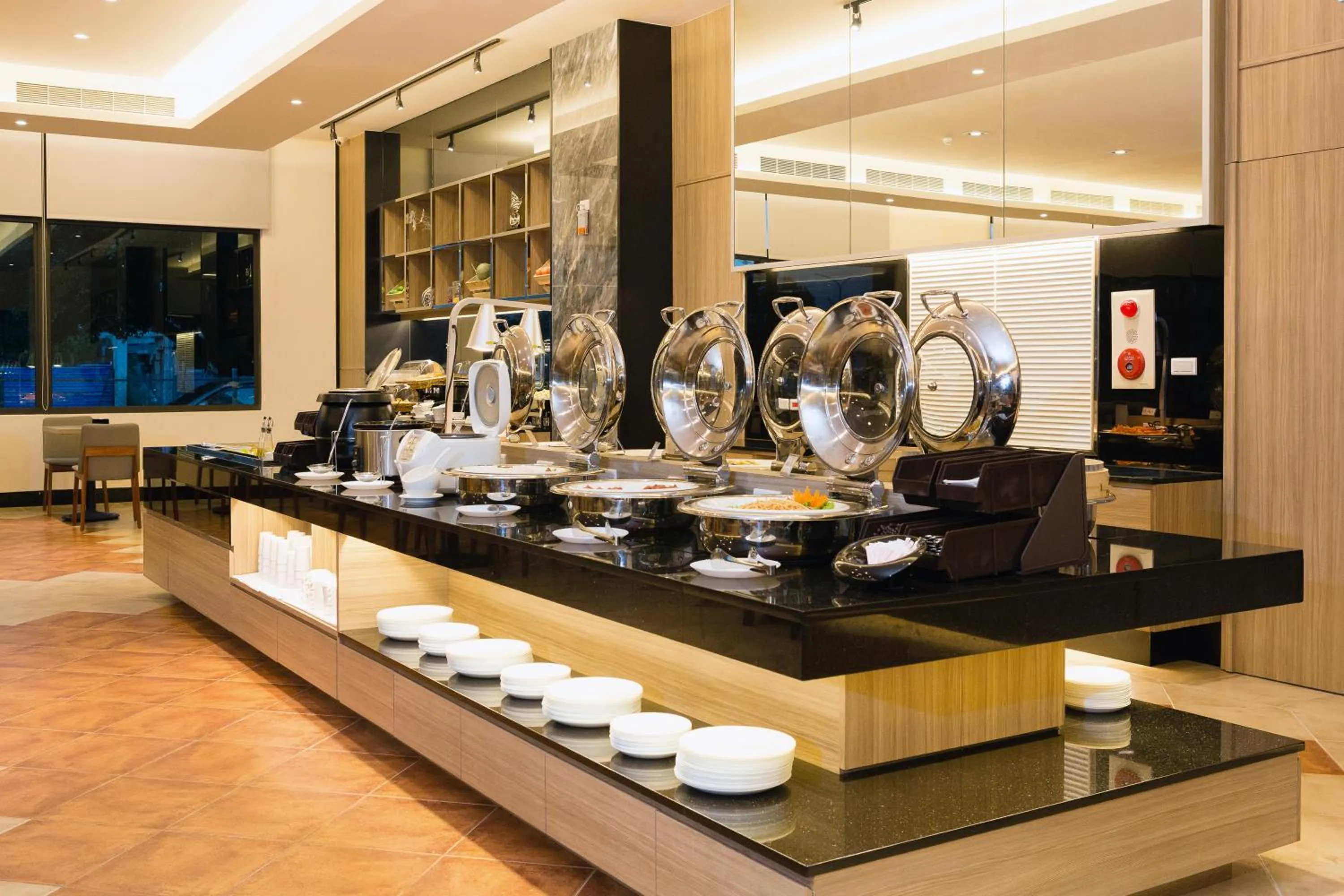 Breakfast in V-Hotel